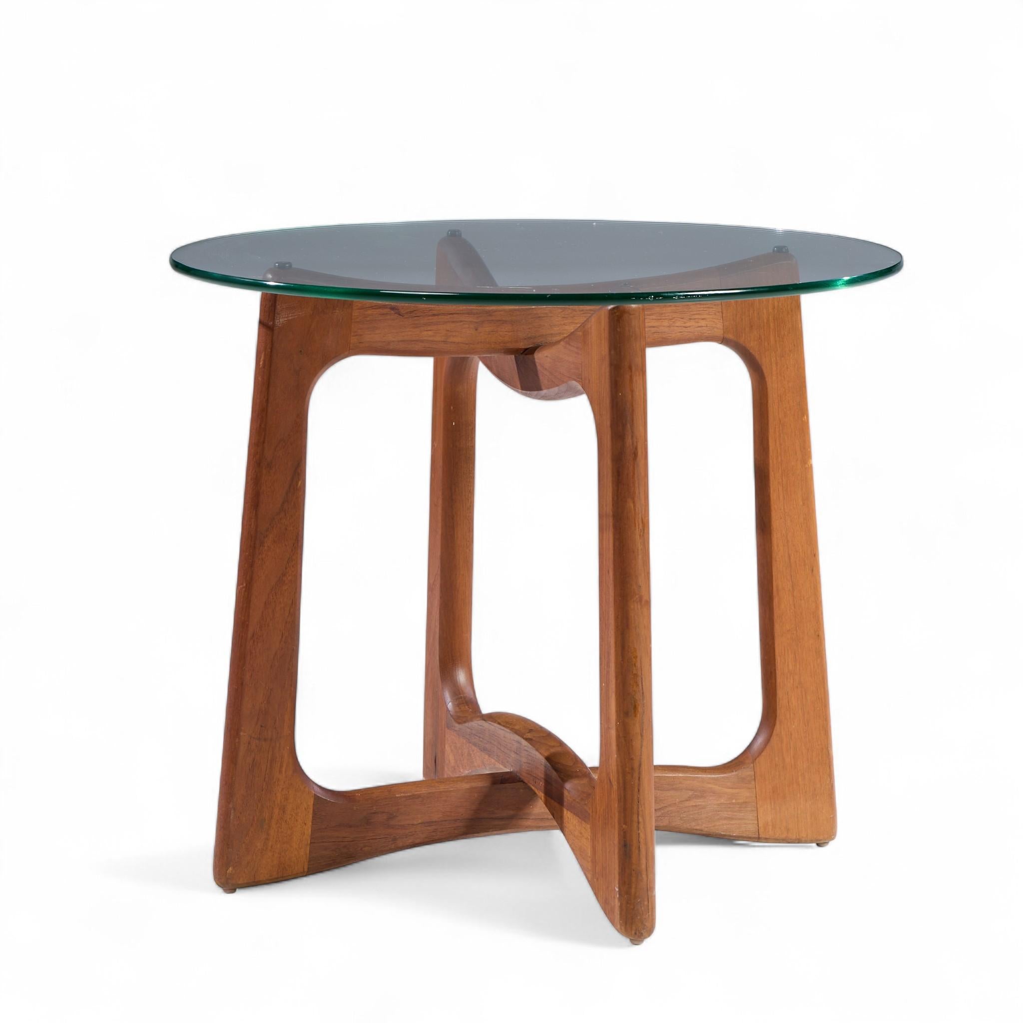 20ième siècle Adrian Pearsall for Craft Associates Mid Century Walnut Side Tables - Pair en vente