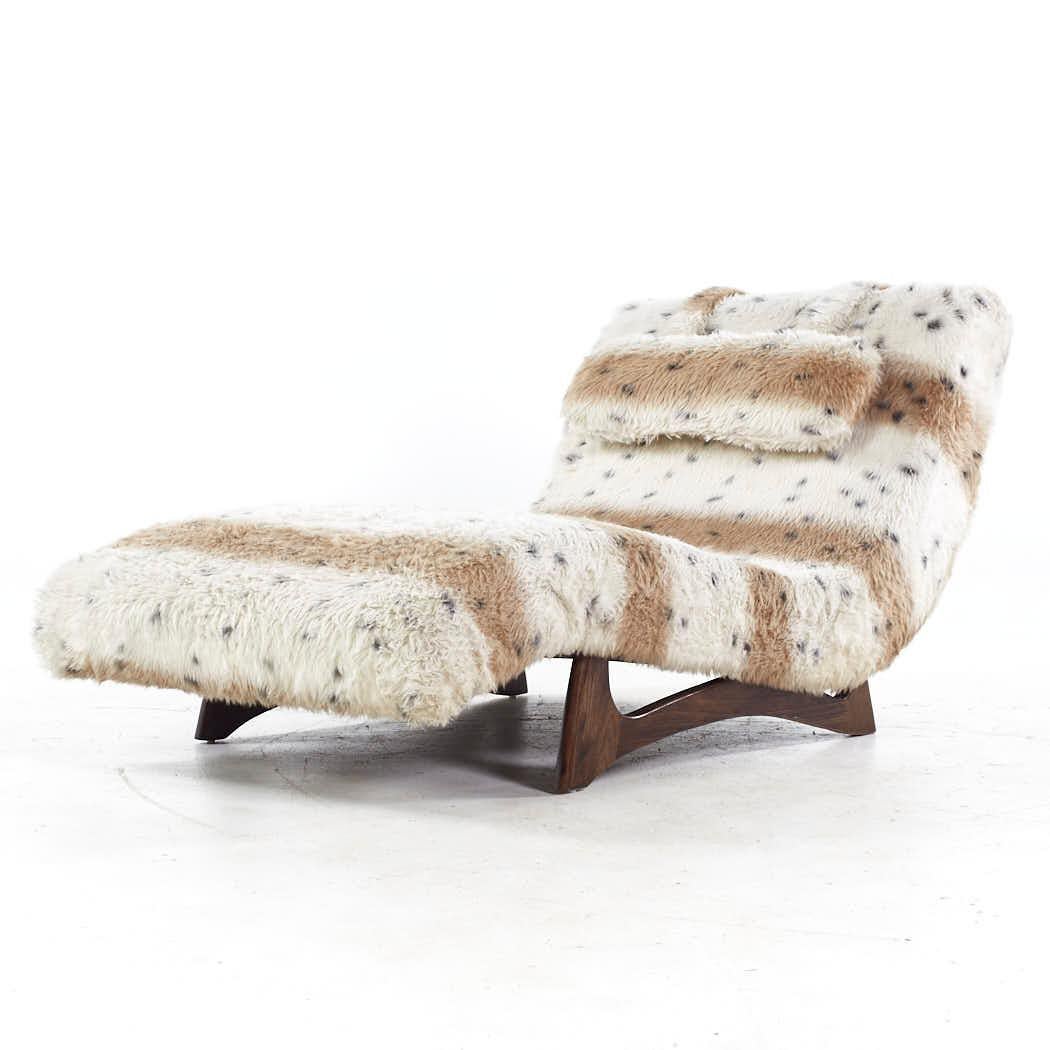 Mid-Century Modern Adrian Pearsall for Craft Associates Mid Century Walnut Wave Chaise For Sale