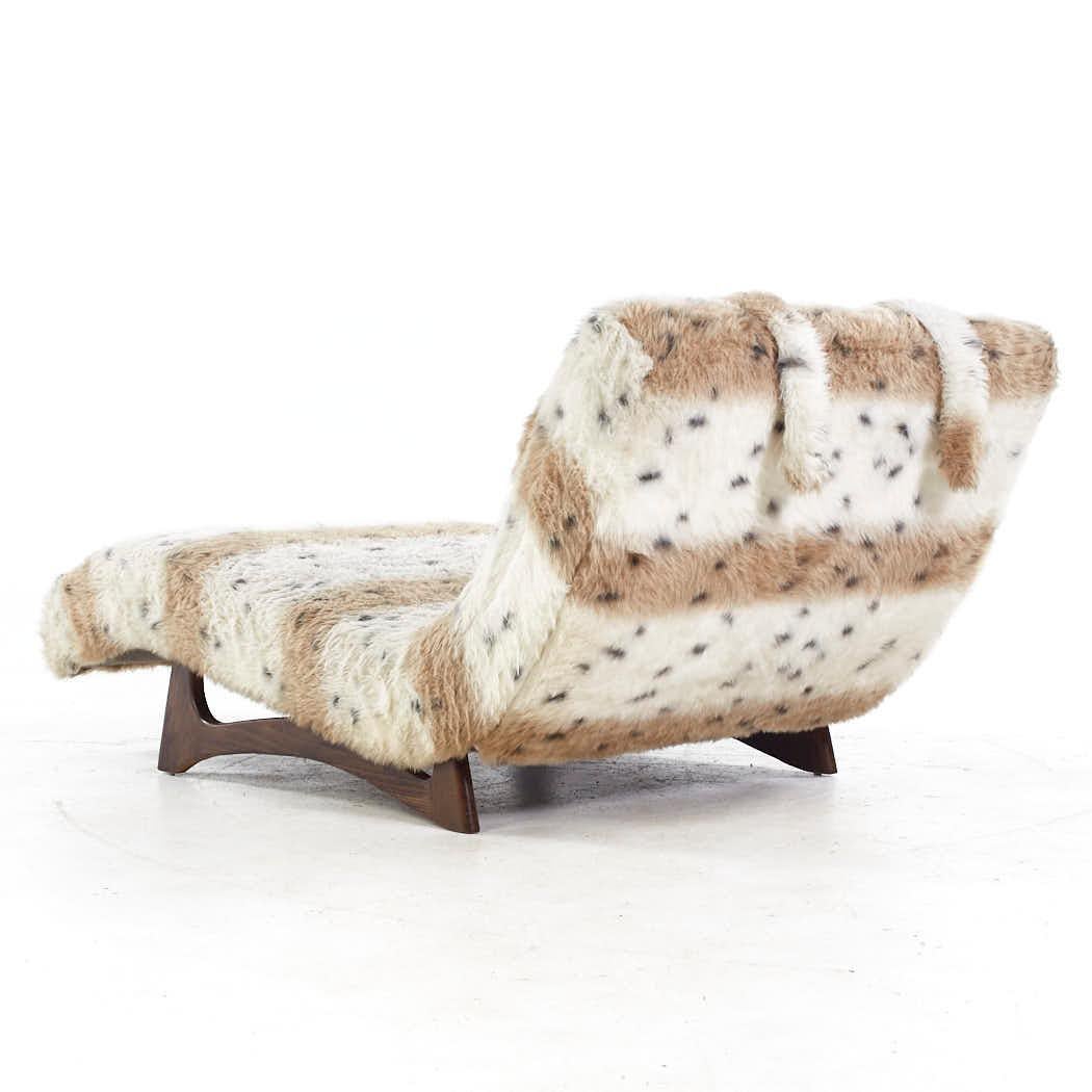 Late 20th Century Adrian Pearsall for Craft Associates Mid Century Walnut Wave Chaise For Sale