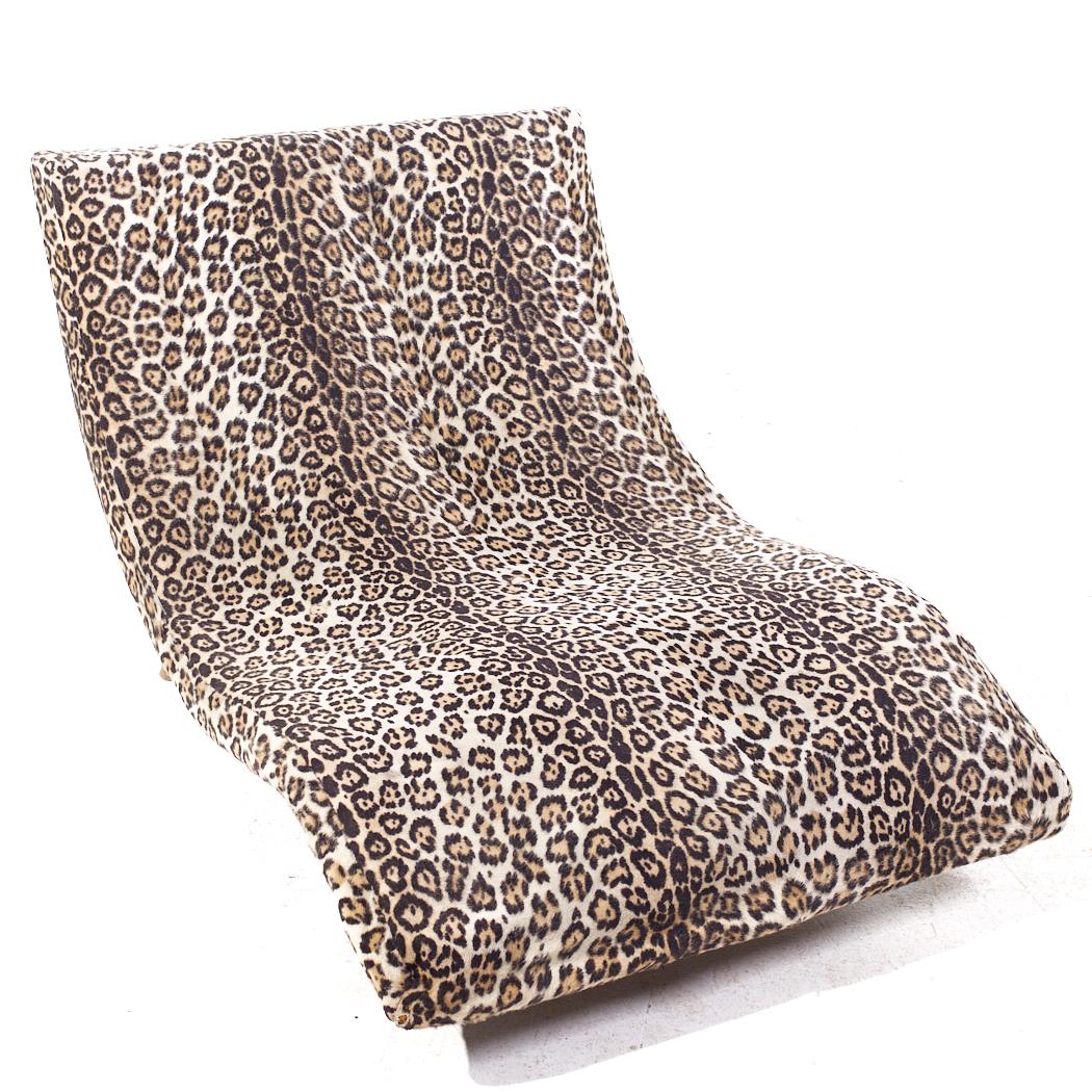 Adrian Pearsall pour Craft Associates Chaise à vagues en noyer du milieu du siècle dernier en vente 2
