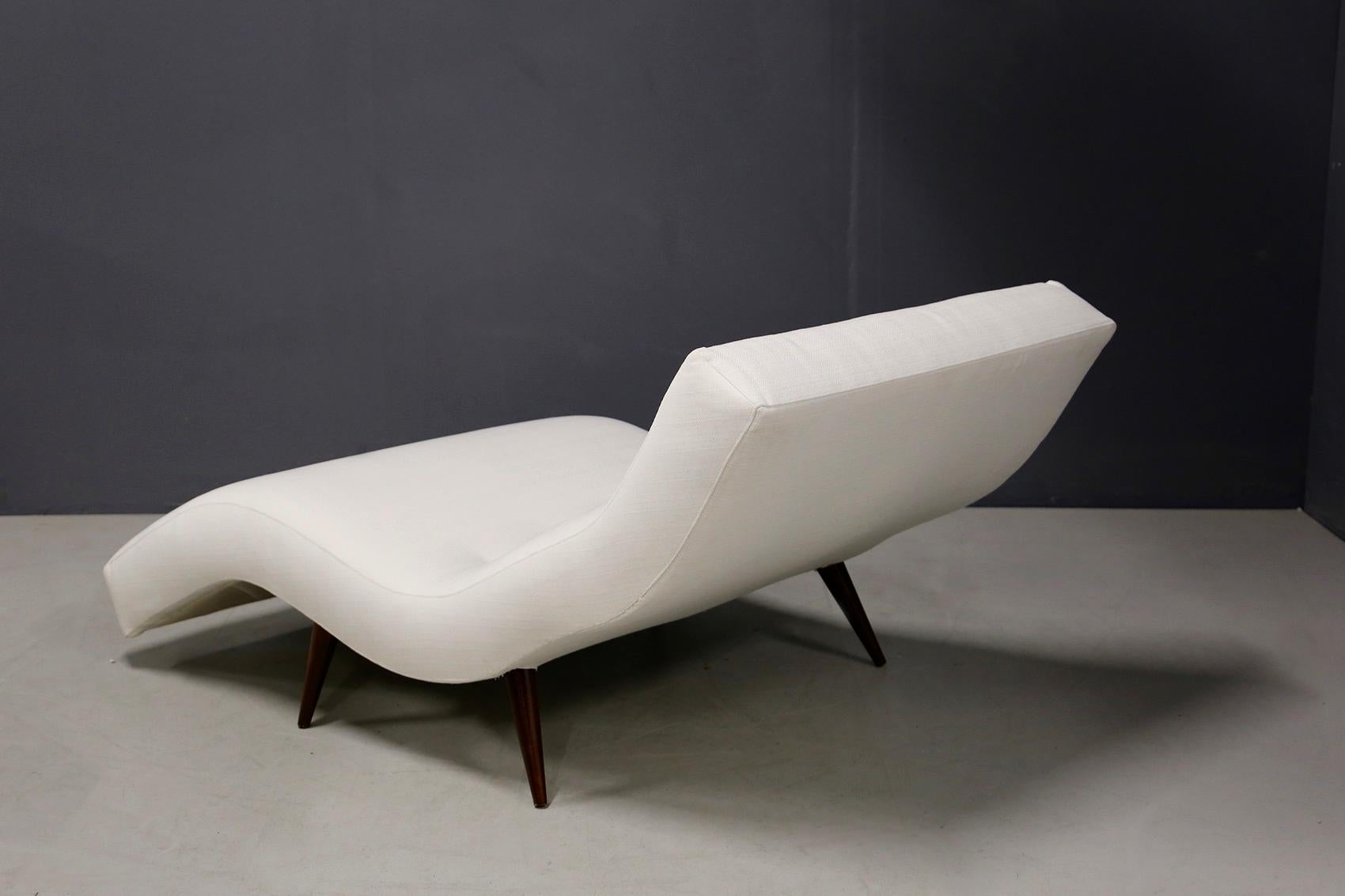 Adrian Pearsall for Craft Associates Mid-Century Modern Wave Chaise Lounge Chair In Good Condition In Milano, IT