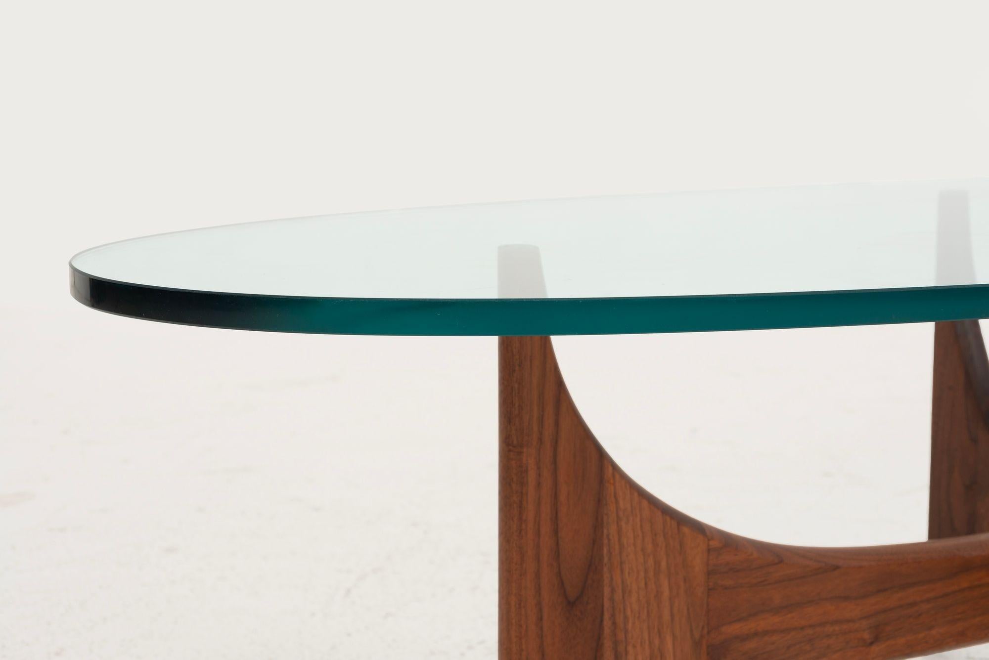 Adrian Pearsall for Craft Associates Oiled Walnut Coffee Table 1965 For Sale 2