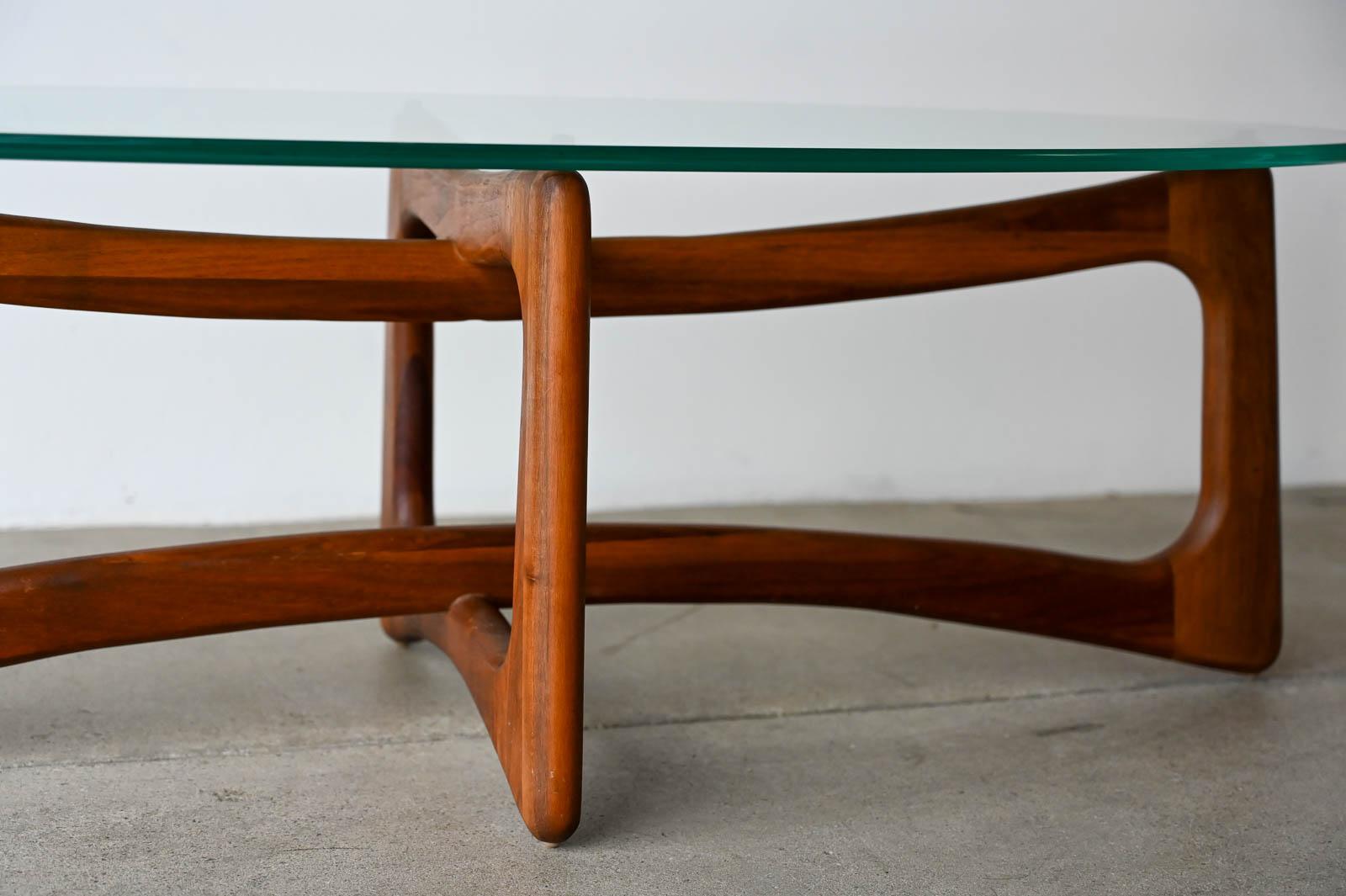 Adrian Pearsall for Craft Associates Oval Bowtie Walnut Coffee Table, ca. 1960 3