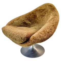 Adrian Pearsall for Craft Associates rotating triangle Lounge Chair