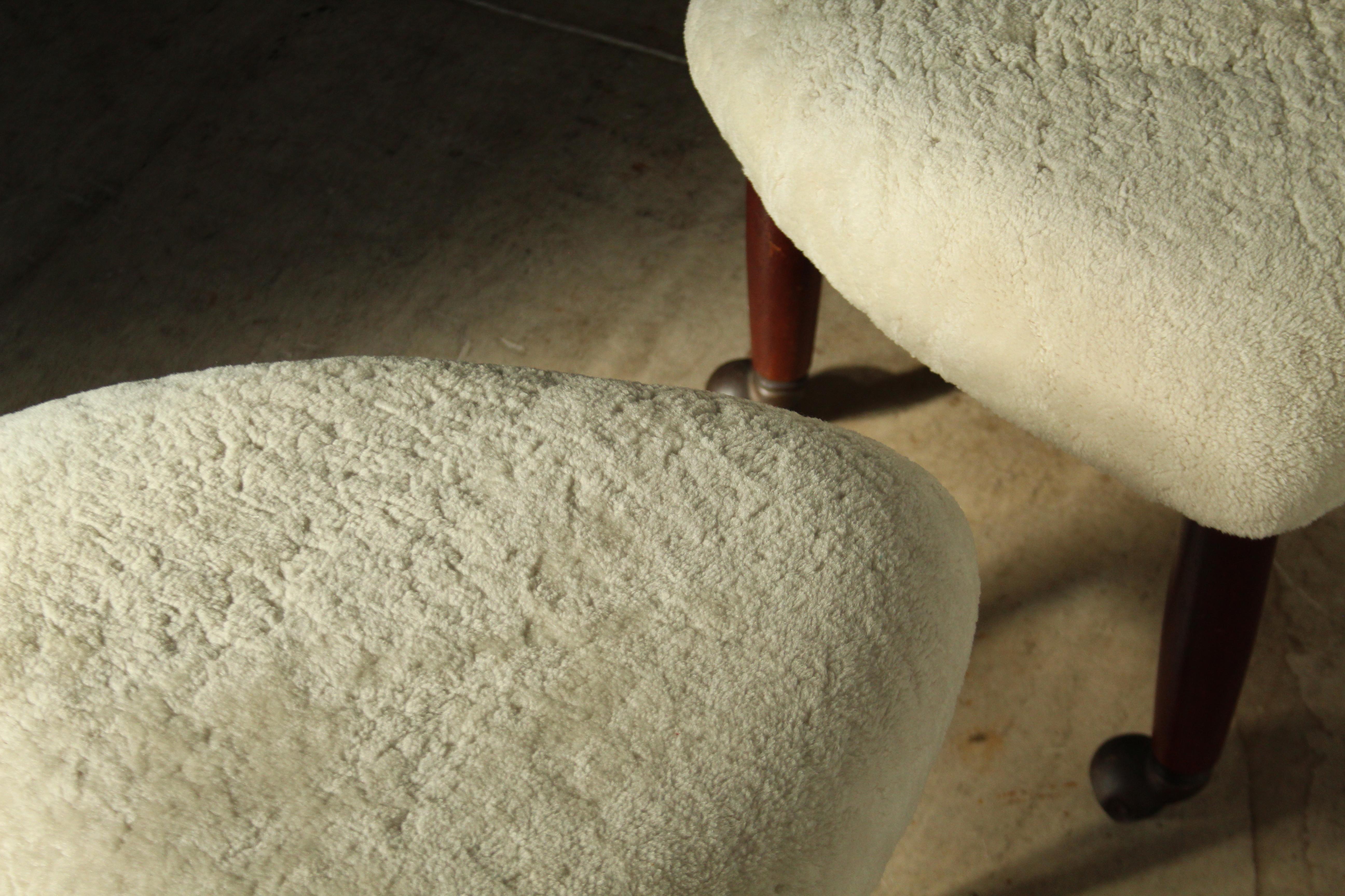 Sheepskin Adrian Pearsall for Craft Associates Shearling and Walnut Foot Stools, 1960s