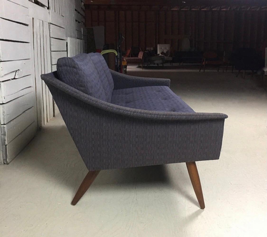 Adrian Pearsall für Craft Associates Sofa, komplett neu ausgestattet, Modell 1636-S (amerikanisch) im Angebot
