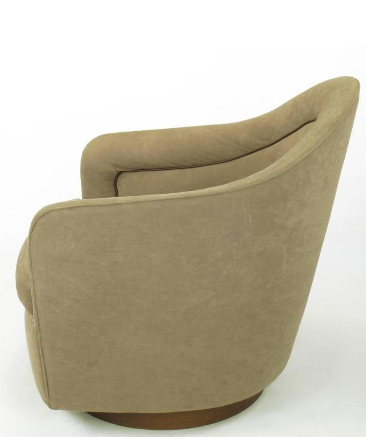 Adrian Pearsall für Craft Associates Dreh- und Klapp-Loungesessel (amerikanisch) im Angebot