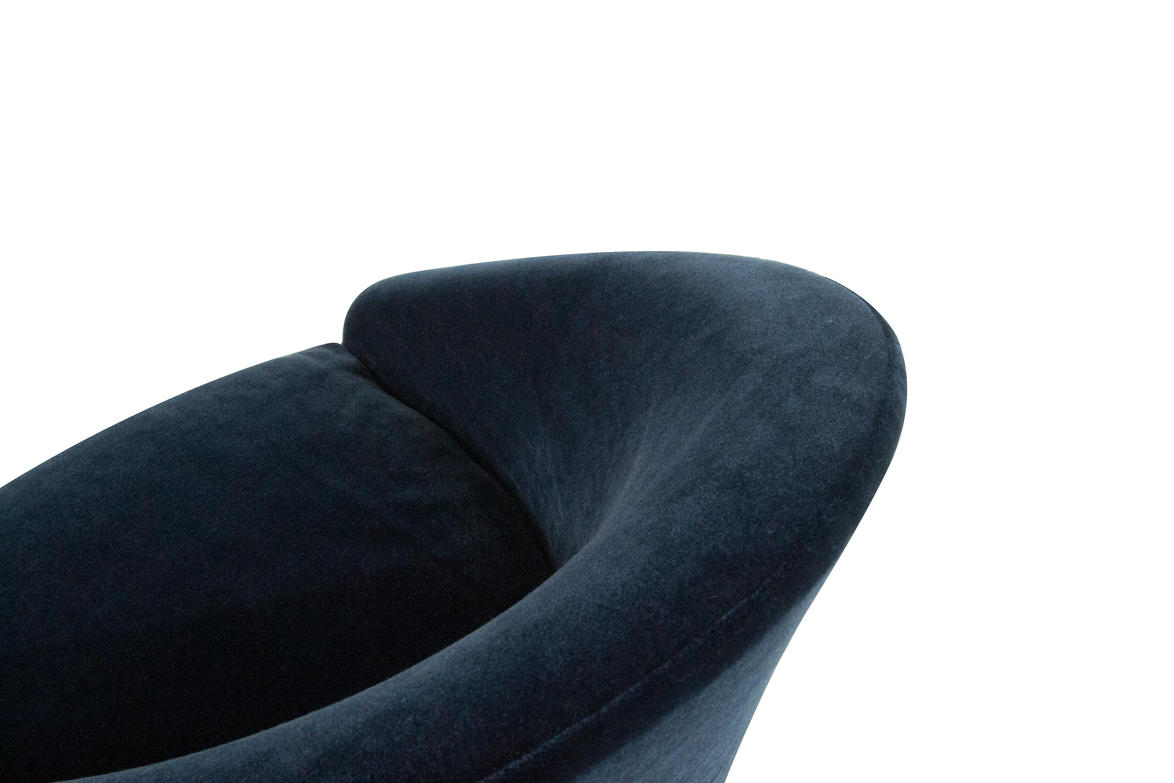 Adrian Pearsall for Craft Associates Swivel Chairs in Deep Blue Mohair 3