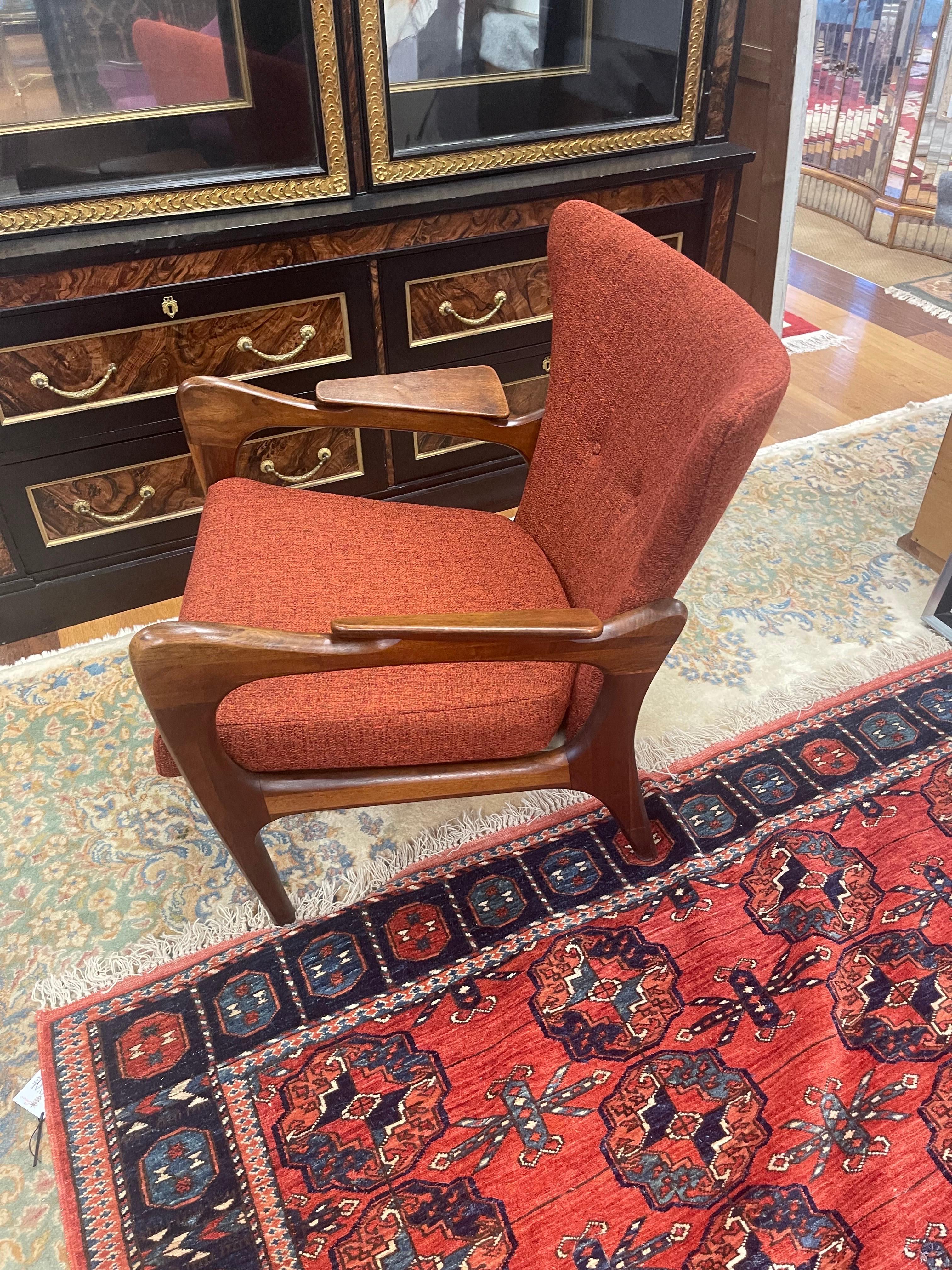 Mid-20th Century Adrian Pearsall for Craft Associates Walnut Lounge Chairs Totally Rufurbished For Sale