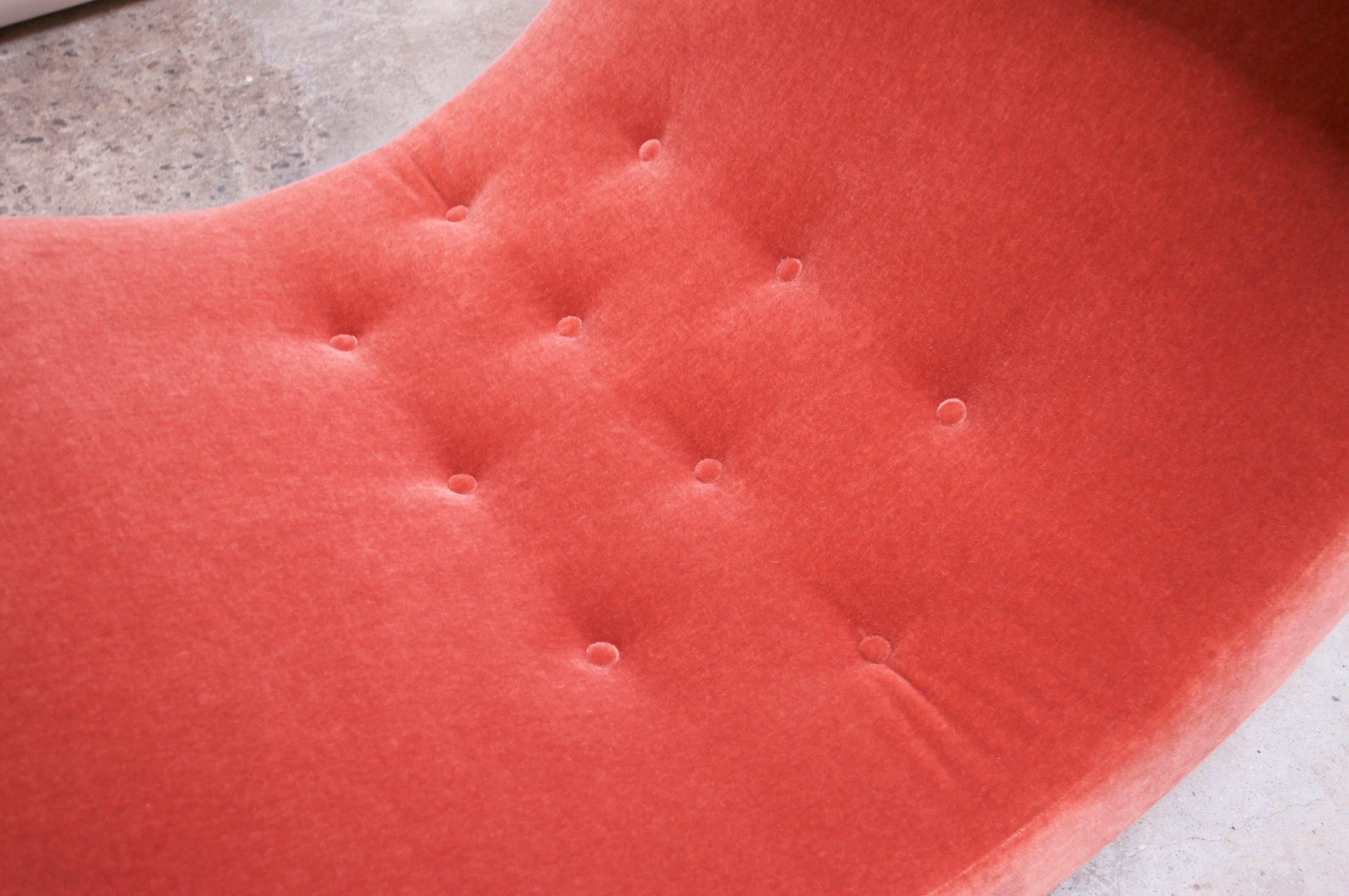 Adrian Pearsall for Craft Associates 'Wave' Chaise Lounge in Coral Mohair 2