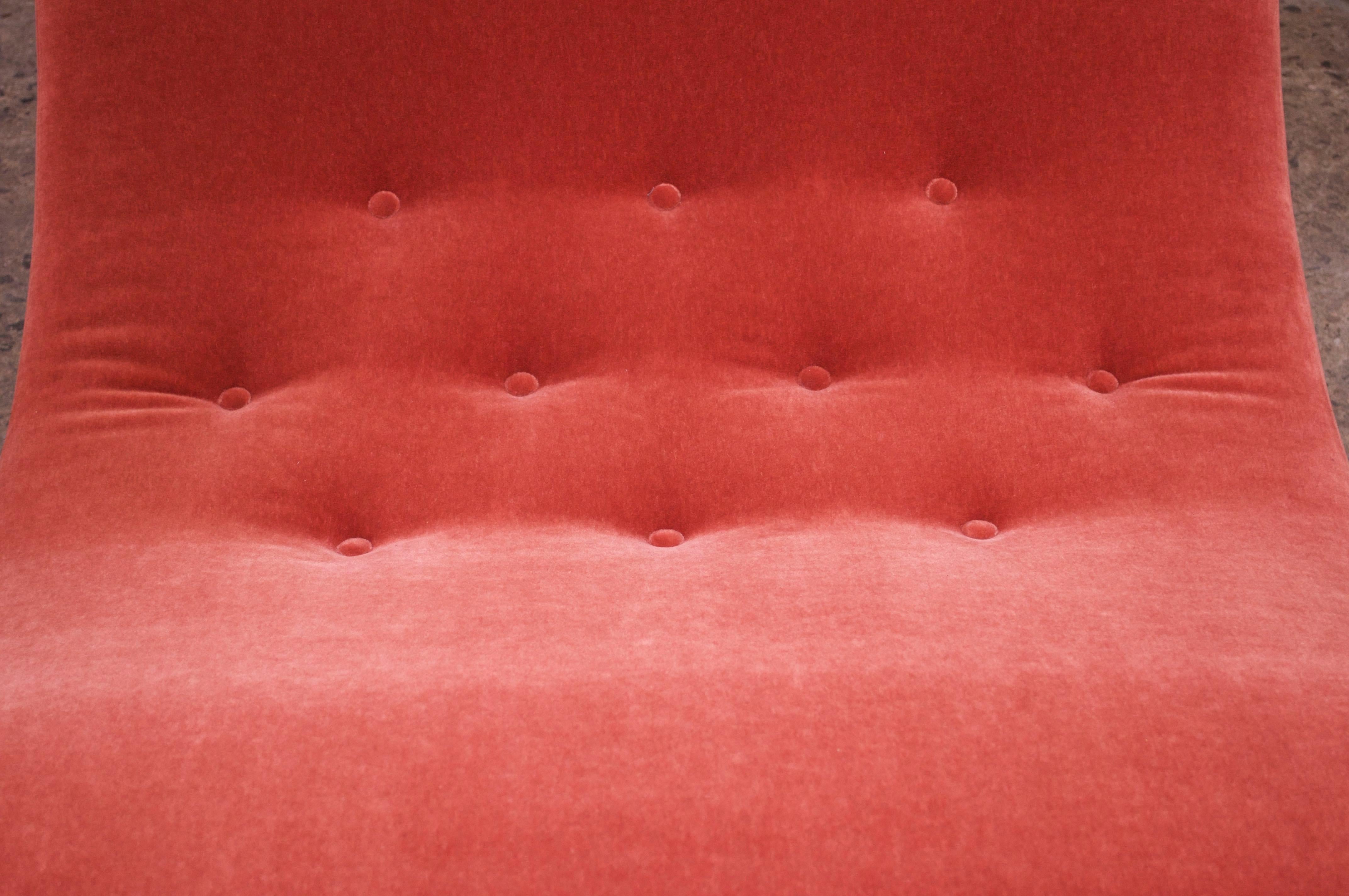 Adrian Pearsall for Craft Associates 'Wave' Chaise Lounge in Coral Mohair 3