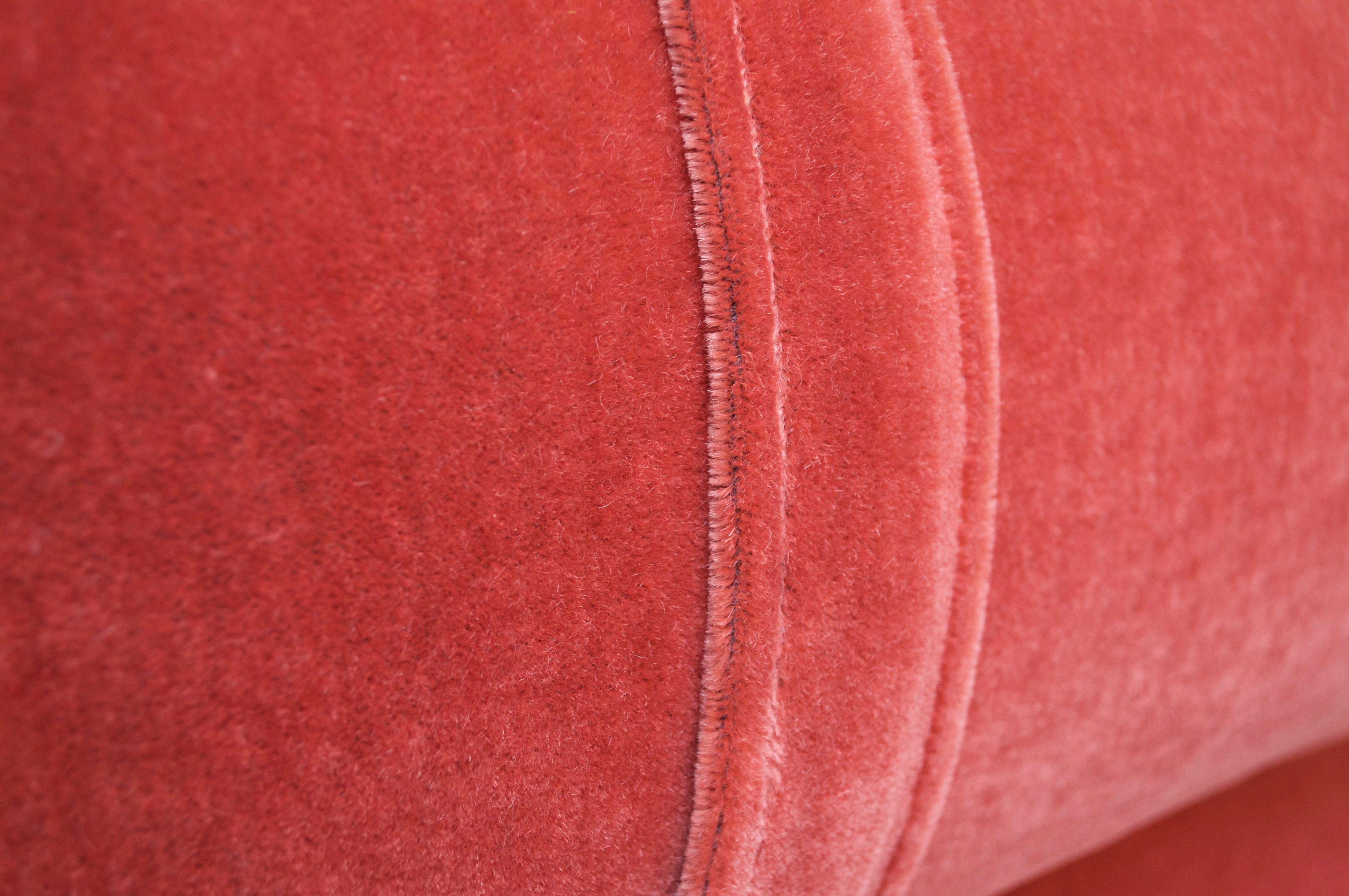 Adrian Pearsall for Craft Associates 'Wave' Chaise Lounge in Coral Mohair 5