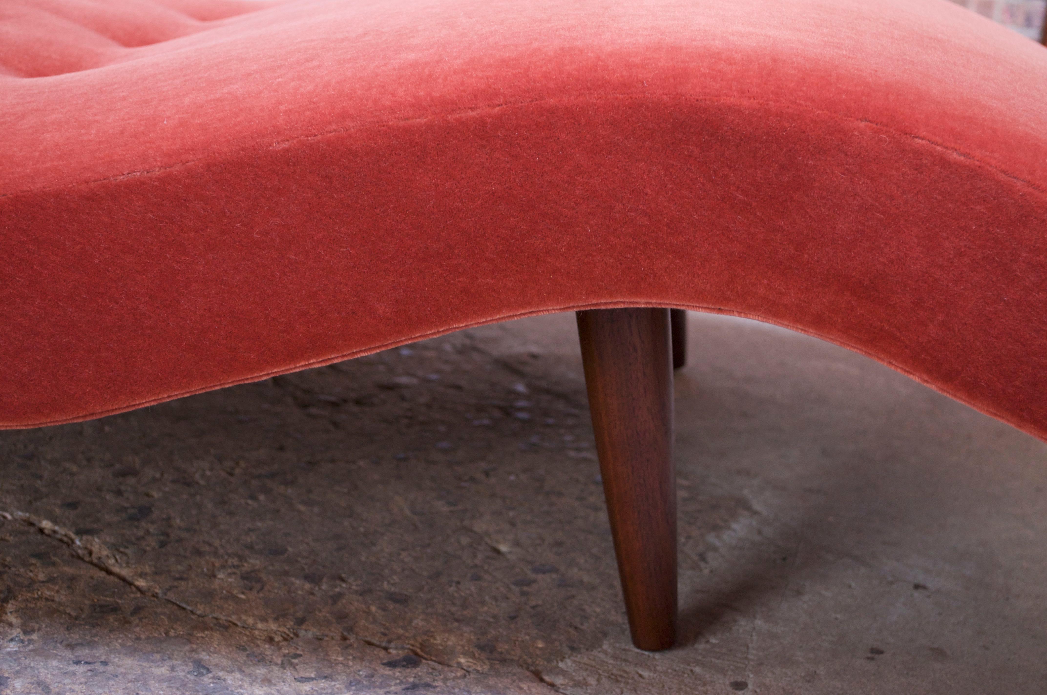 Adrian Pearsall for Craft Associates 'Wave' Chaise Lounge in Coral Mohair 8