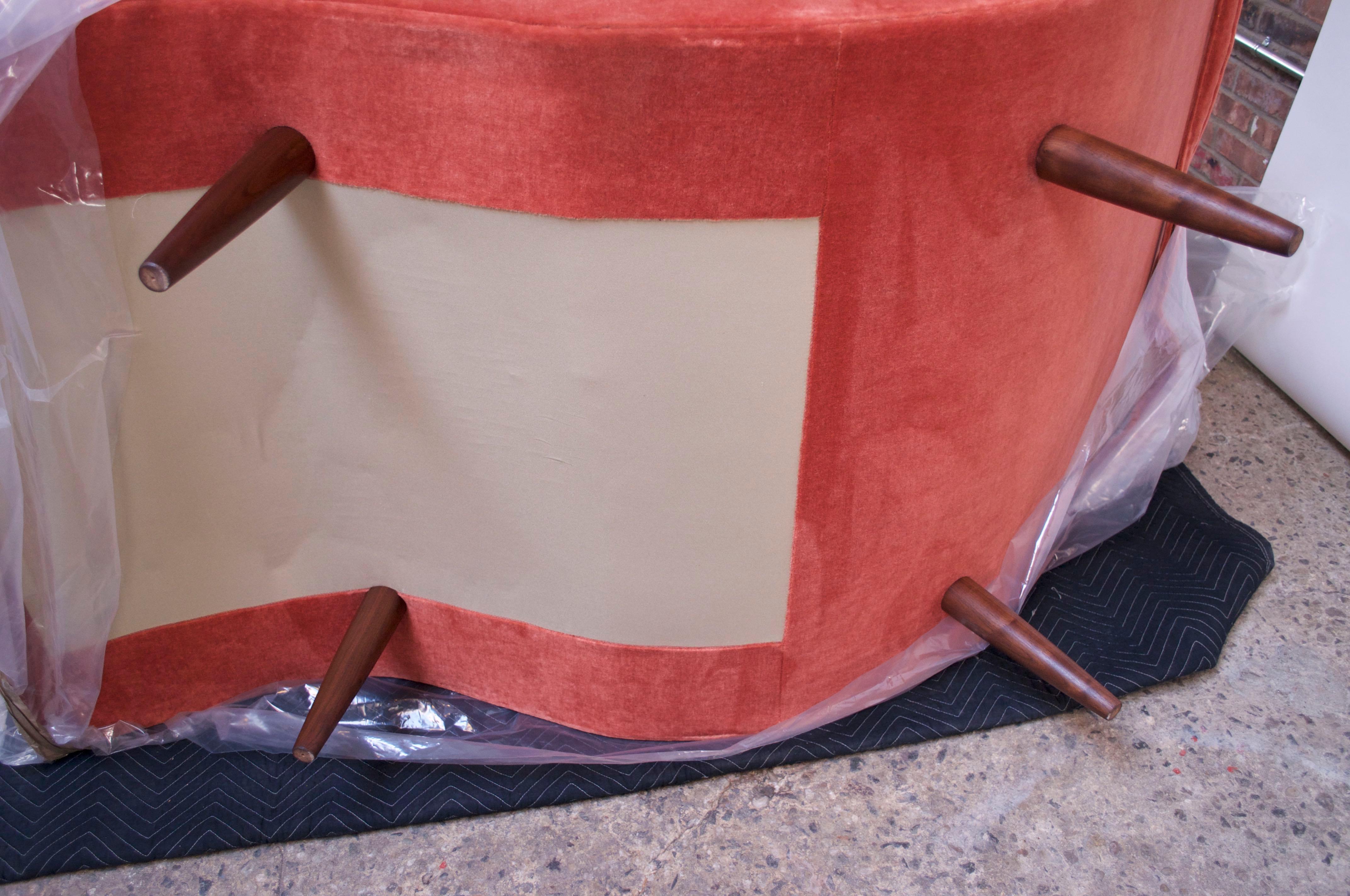 Adrian Pearsall for Craft Associates 'Wave' Chaise Lounge in Coral Mohair 9