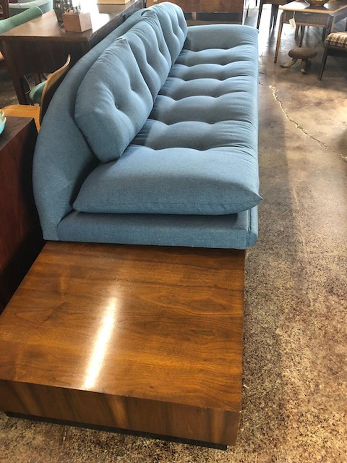 Mid-Century Modern Adrian Pearsall Gondola Sofa For Sale