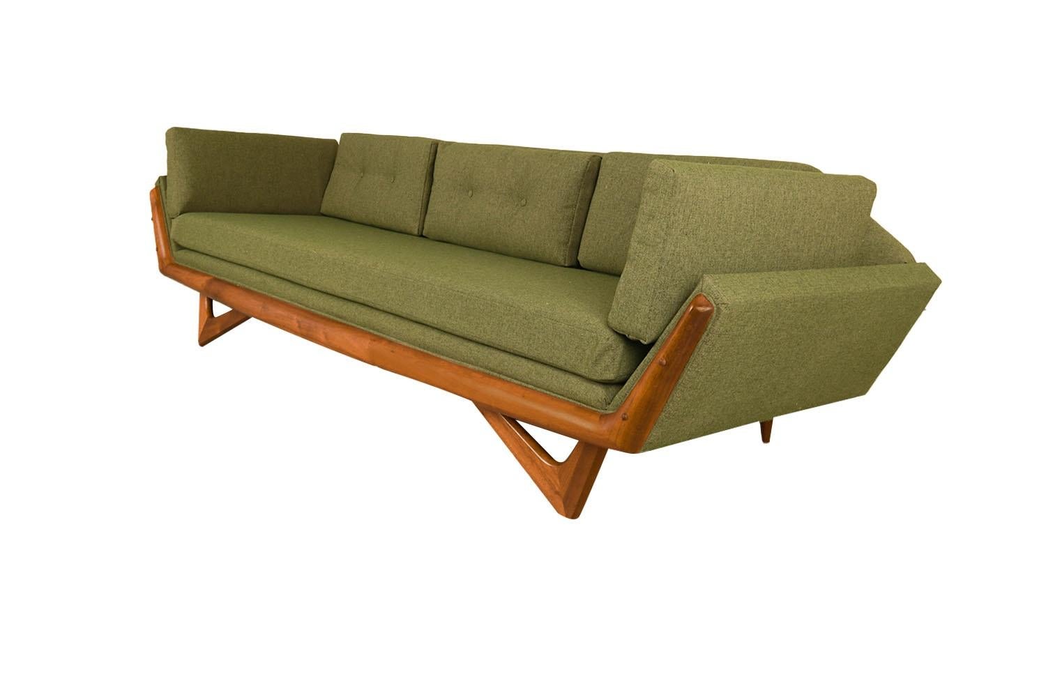Adrian Pearsall Gondola Sofa Mid-Century Modern  In Good Condition For Sale In Baltimore, MD