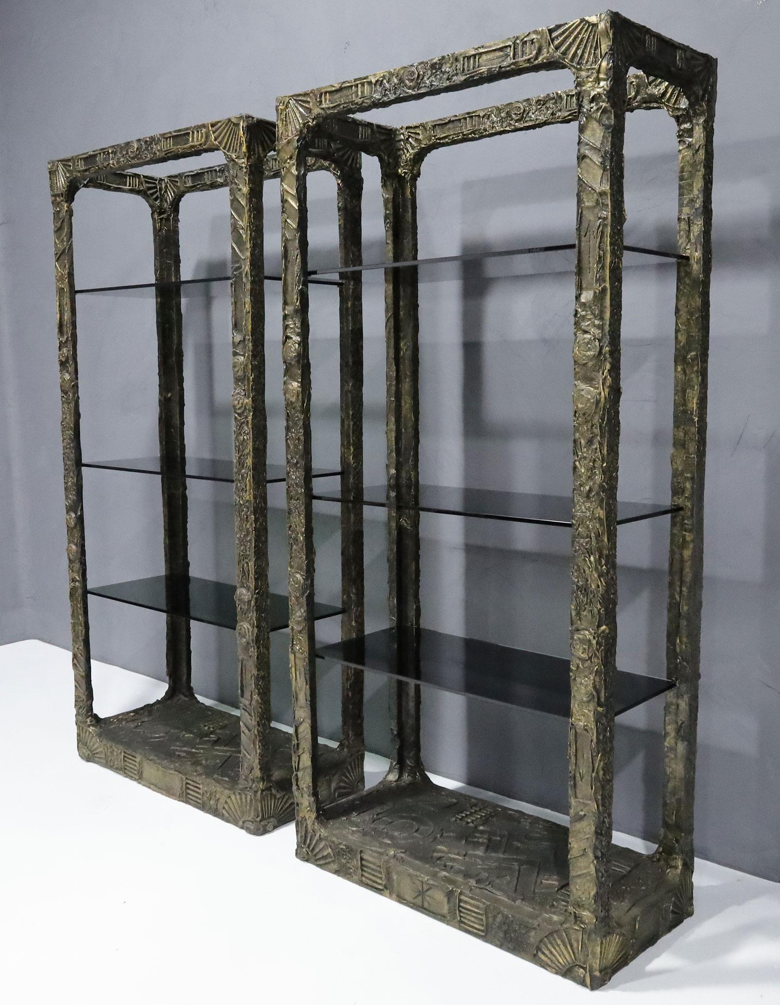 Estantería Brutalista 