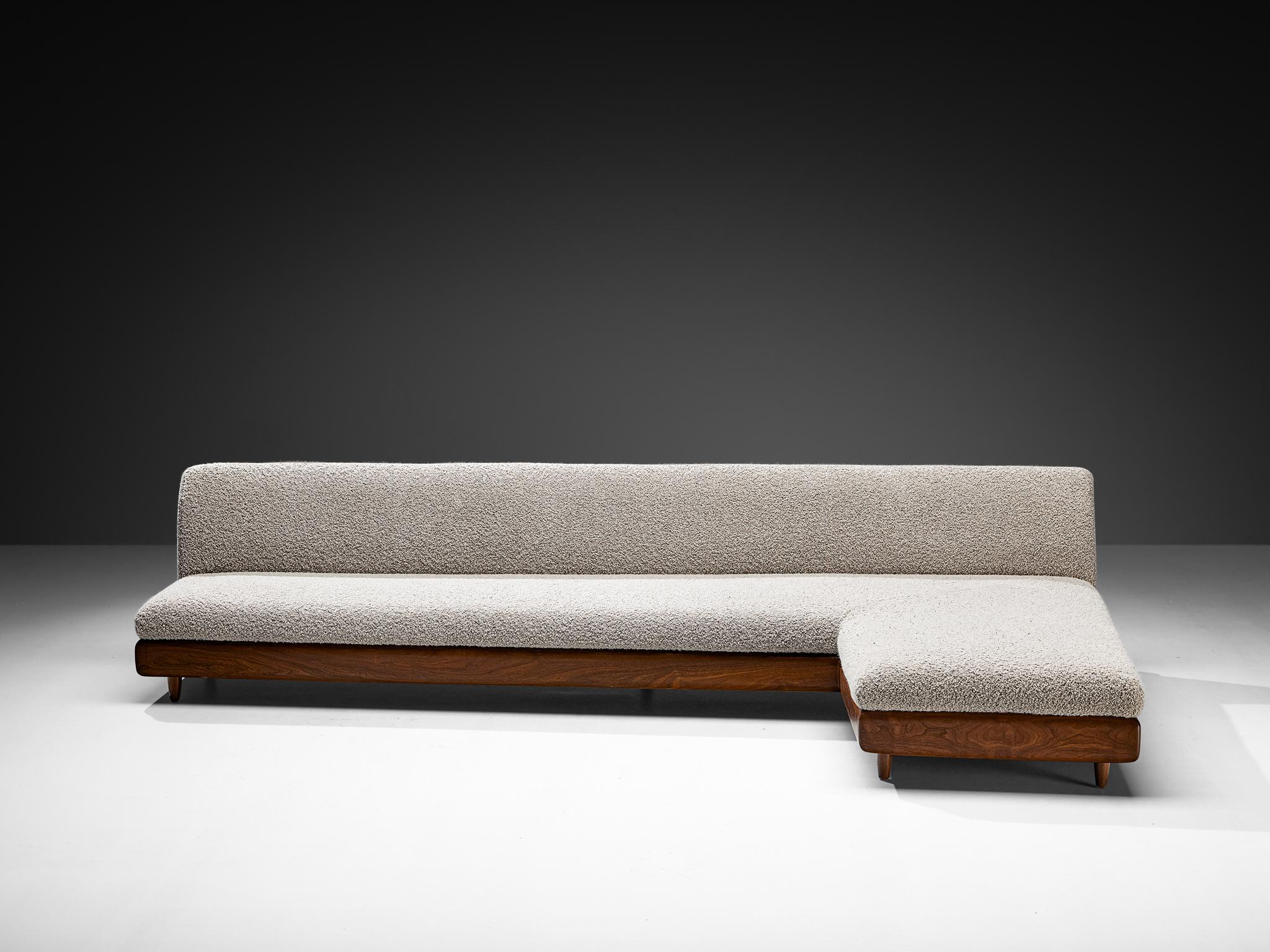 Adrian Pearsall Grand Boomerang Sofa aus Pierre Frey Bouclé (amerikanisch) im Angebot