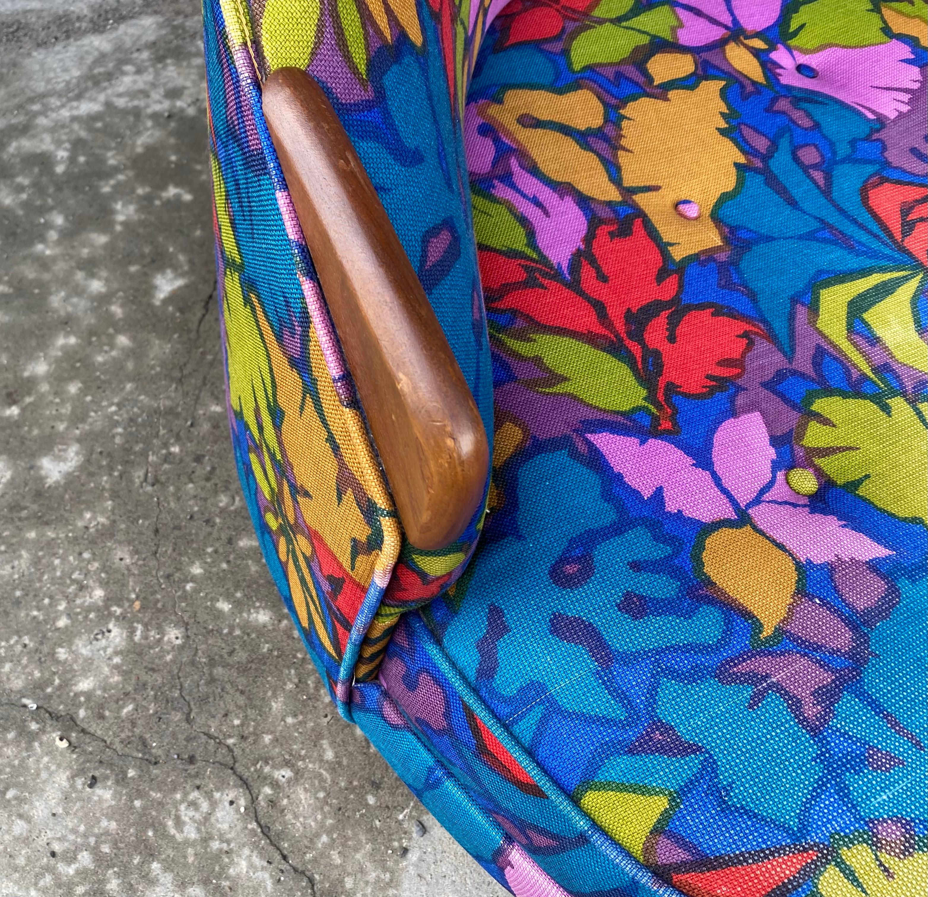Adrian Pearsall 'Havana' Round Chair, Jack Lenor Larson Fabric For Sale 1