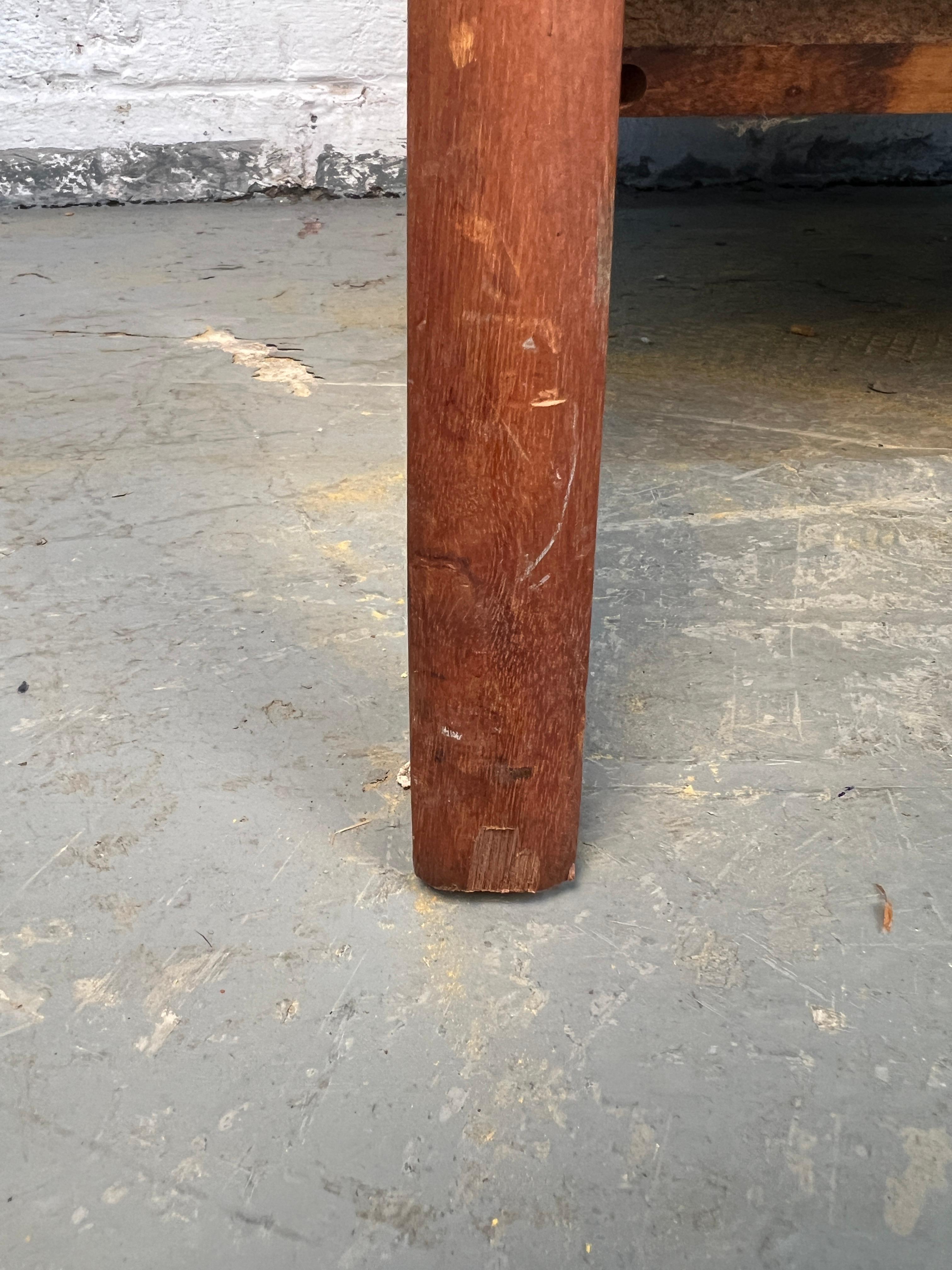 Adrian Pearsall Chaise longue à dossier haut en noyer en vente 8