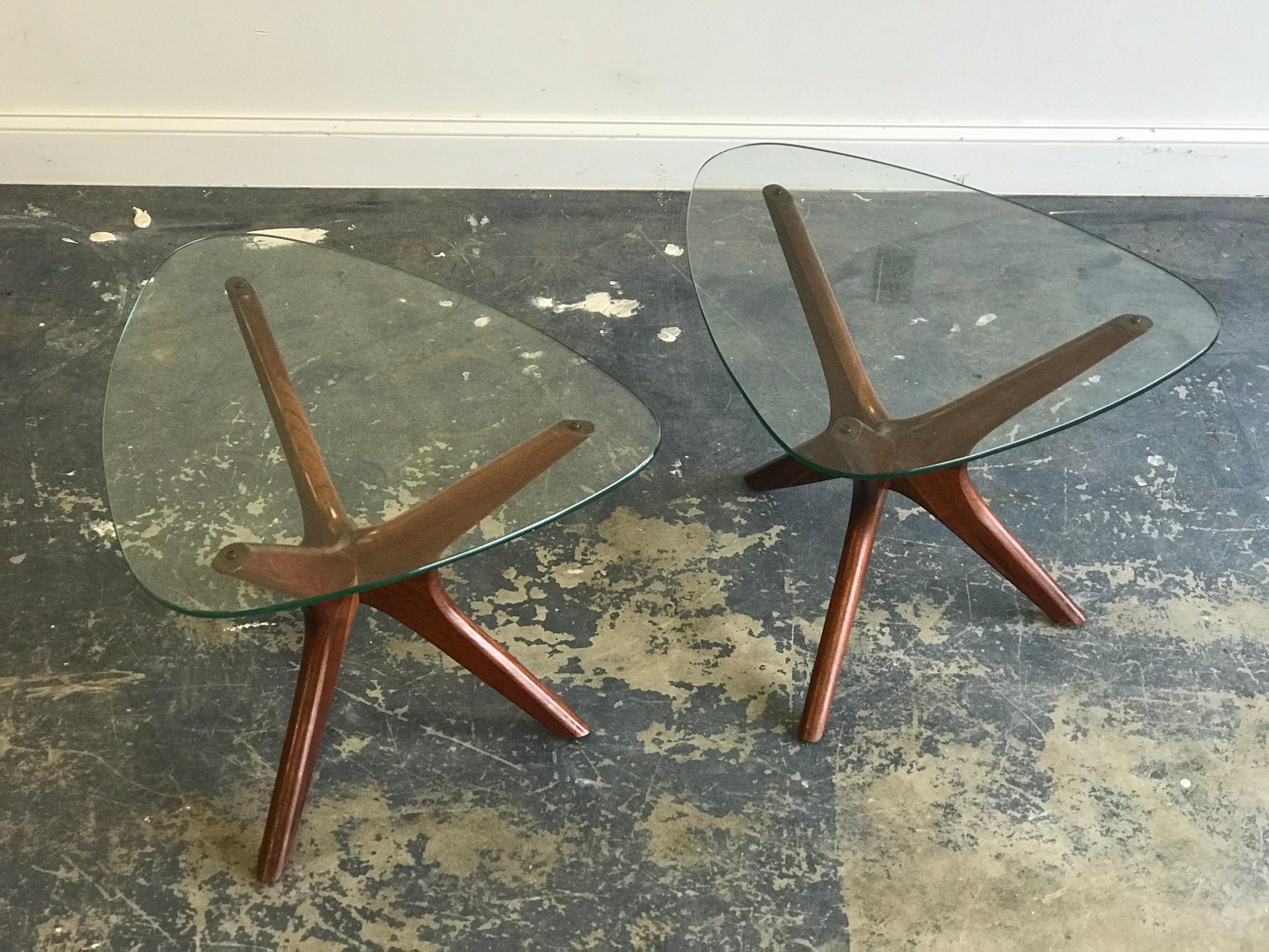 Adrian Pearsall “Jacks” End Tables, Walnut and Glass 5