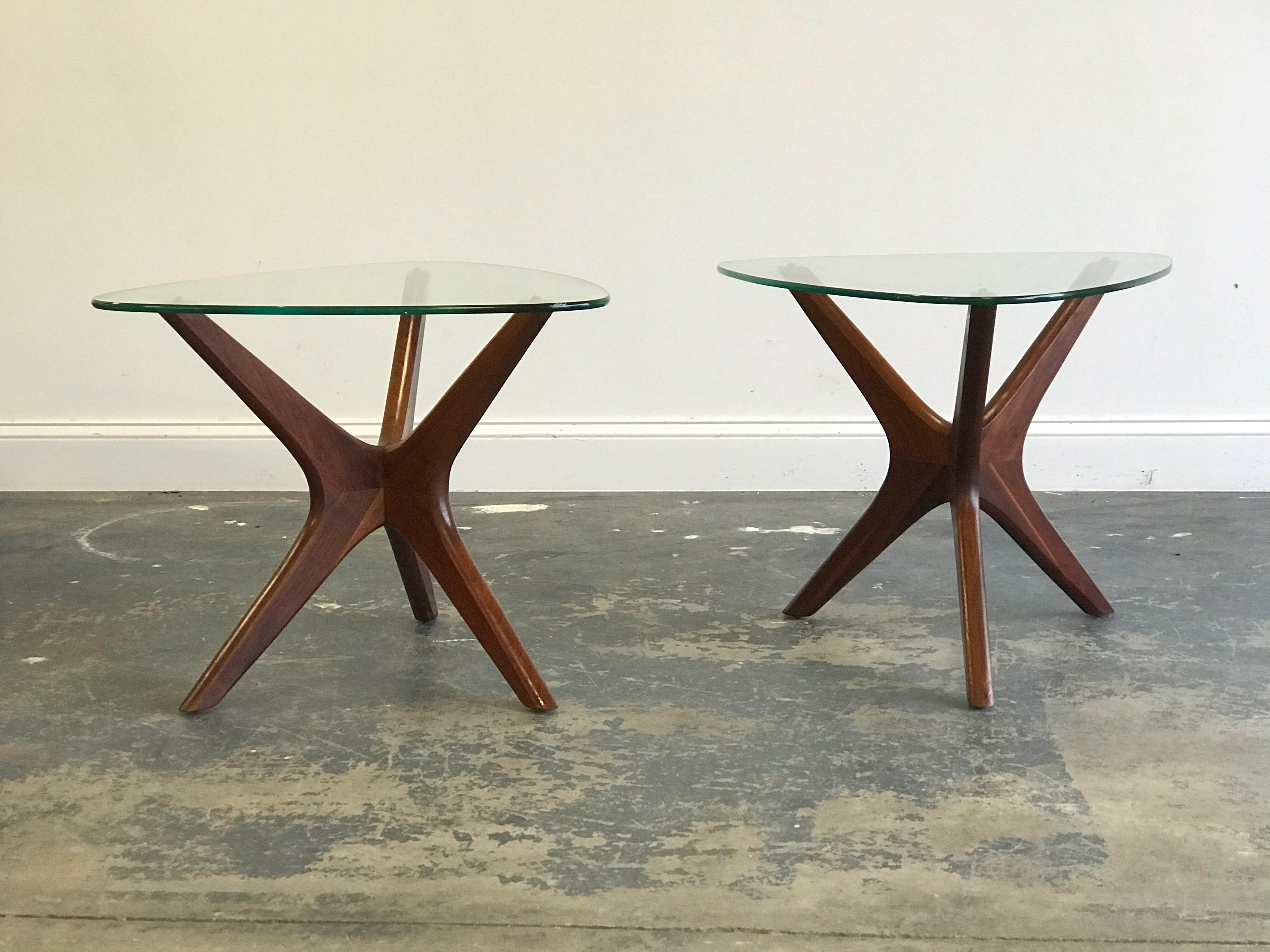 Adrian Pearsall “Jacks” End Tables, Walnut and Glass In Good Condition In St.Petersburg, FL