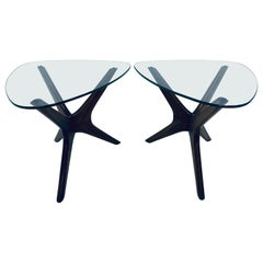 Paire de tables d'appoint en noyer Adrian Pearsall Jacks pour Craft Associates