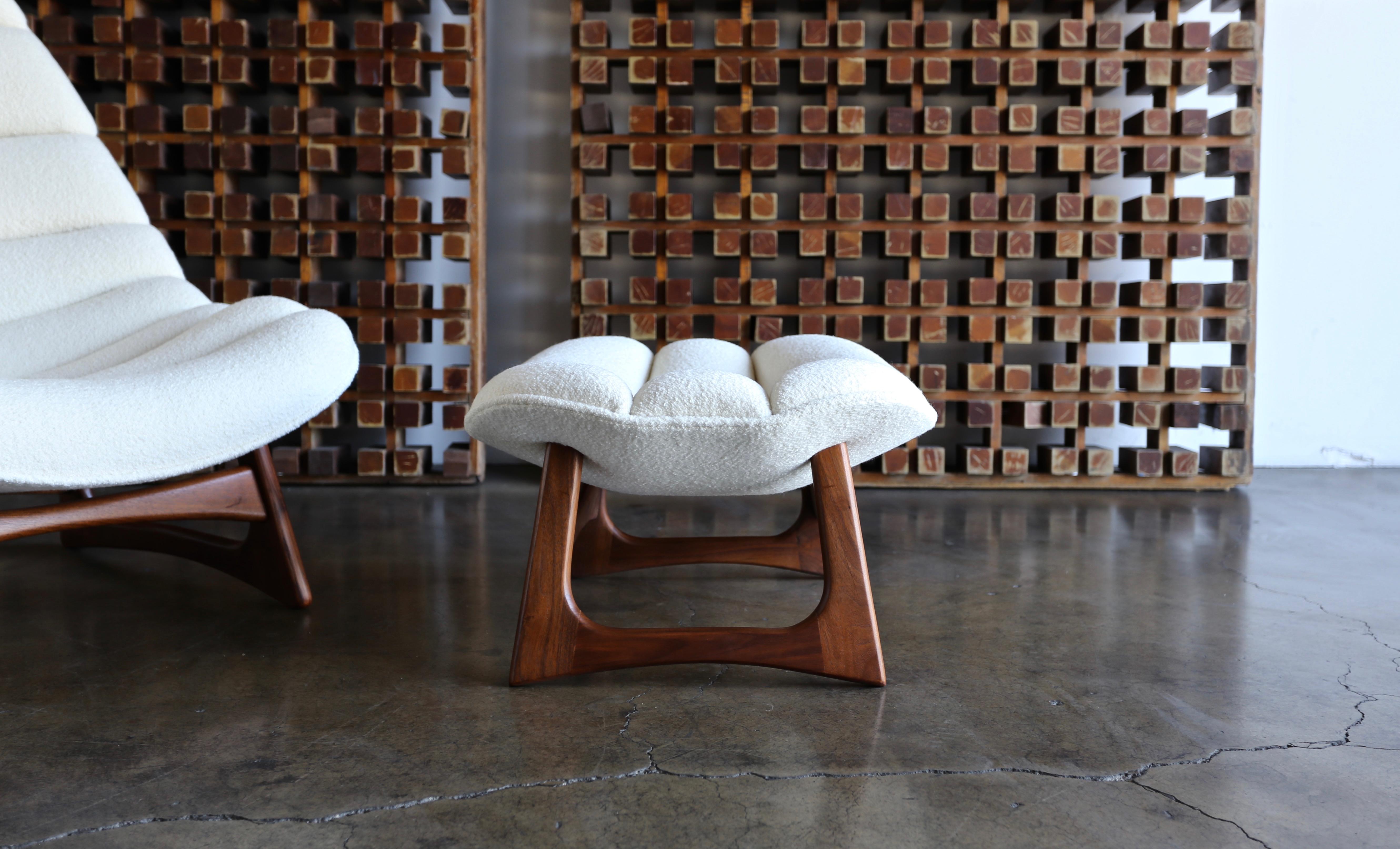 Adrian Pearsall Lounge Chair and Ottoman for Craft Associates Inc., circa 1960 3