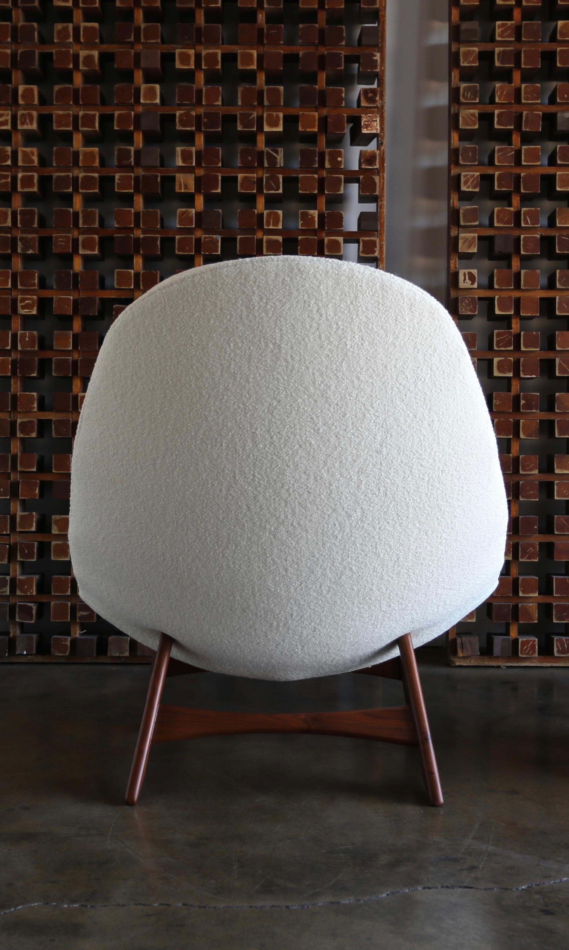 Adrian Pearsall Lounge Chair and Ottoman for Craft Associates Inc., circa 1960 11