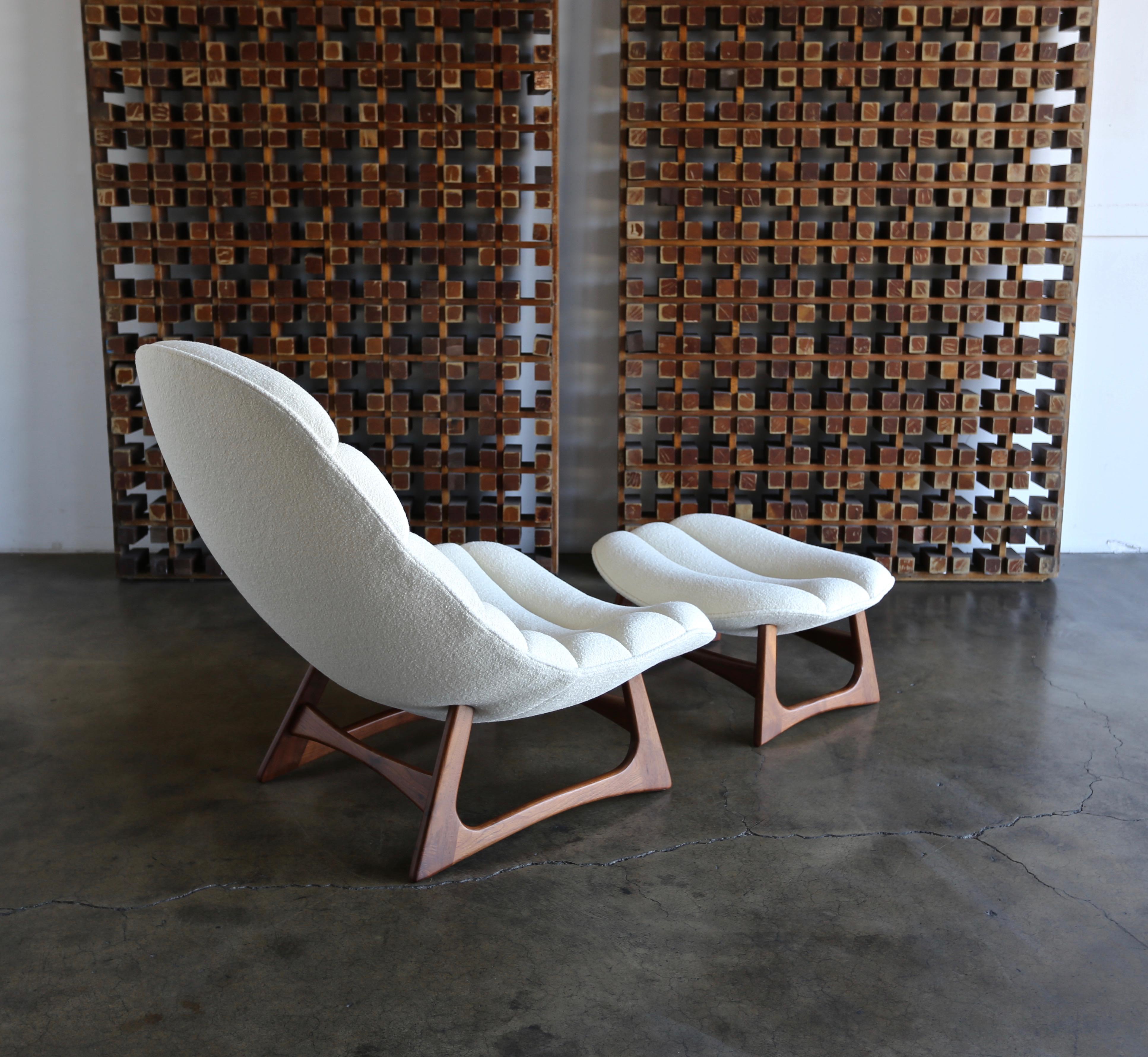 American Adrian Pearsall Lounge Chair and Ottoman for Craft Associates Inc., circa 1960