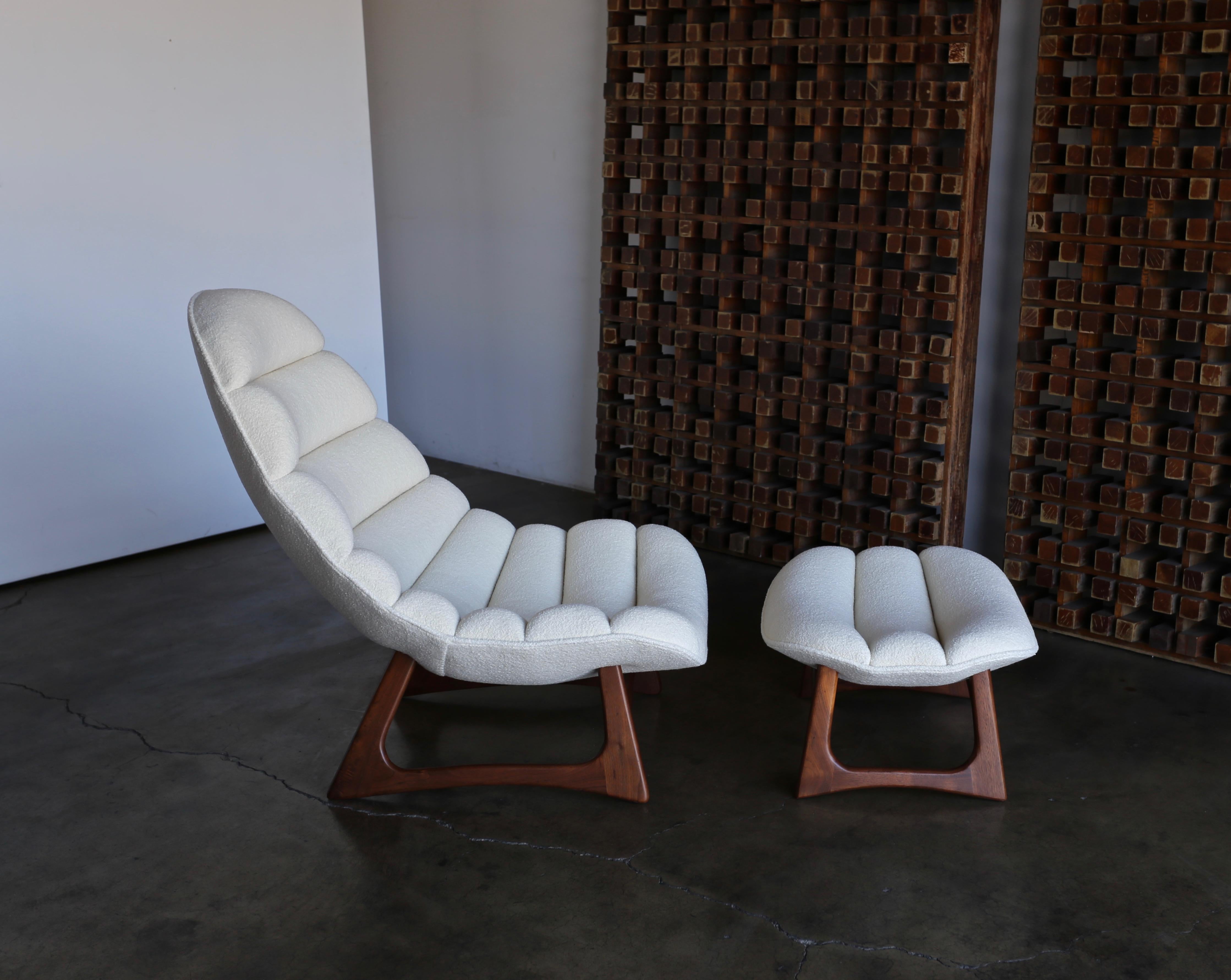 Adrian Pearsall Lounge Chair and Ottoman for Craft Associates Inc., circa 1960 In Good Condition In San Juan Capistrano, CA