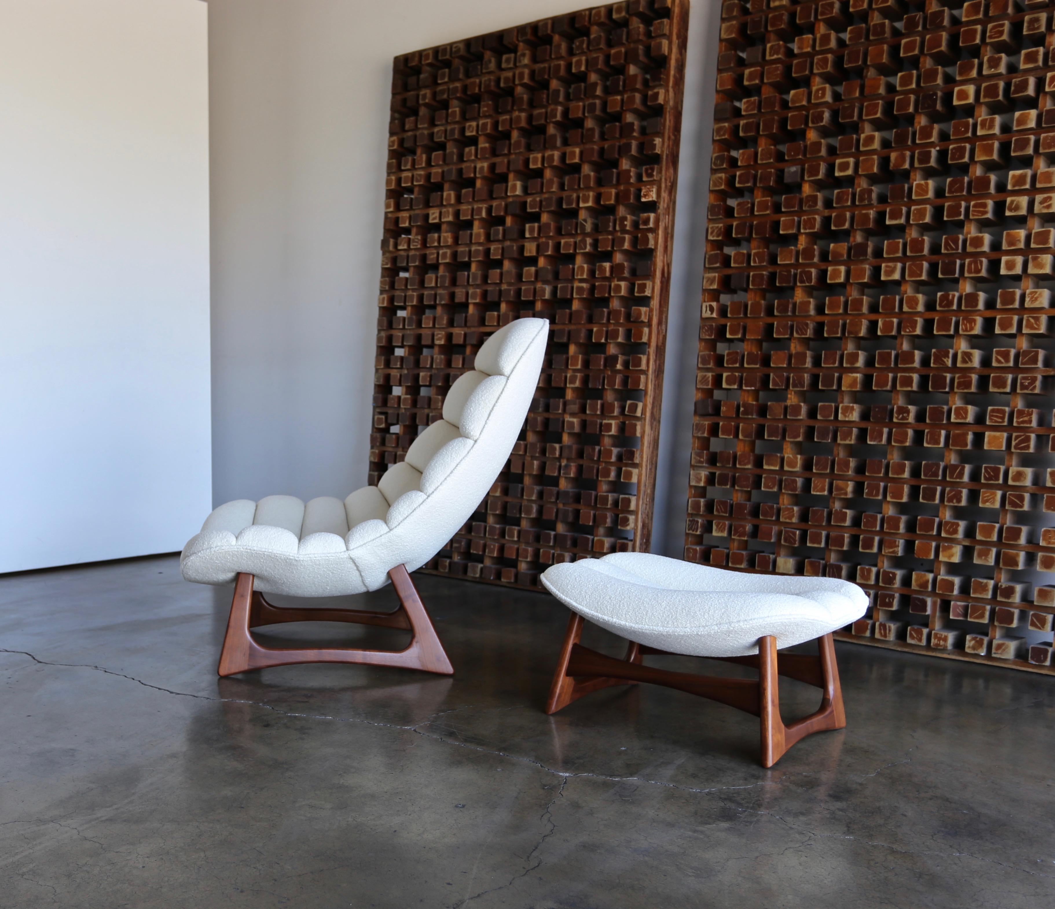 20th Century Adrian Pearsall Lounge Chair and Ottoman for Craft Associates Inc., circa 1960