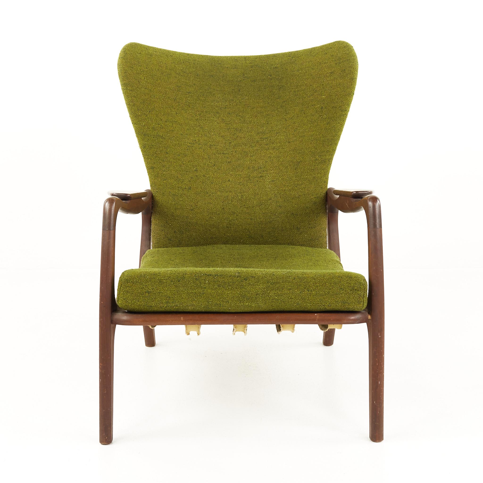 Adrian Pearsall mid century lounge chair

This chair measures: 28.75 wide x 33 deep x 37 inches high, with a seat height of 17 and arm height of 22.75 inches

All pieces of furniture can be had in what we call restored vintage condition. That