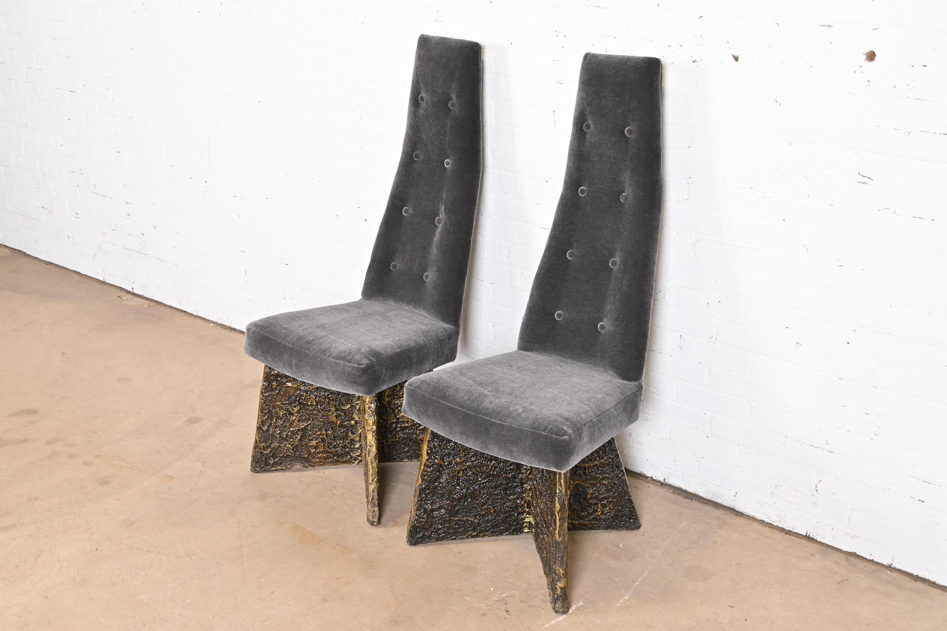 Adrian Pearsall Brutalistische Stühle mit hoher Rückenlehne, Mitte des Jahrhunderts, Paar (Mohairwolle) im Angebot