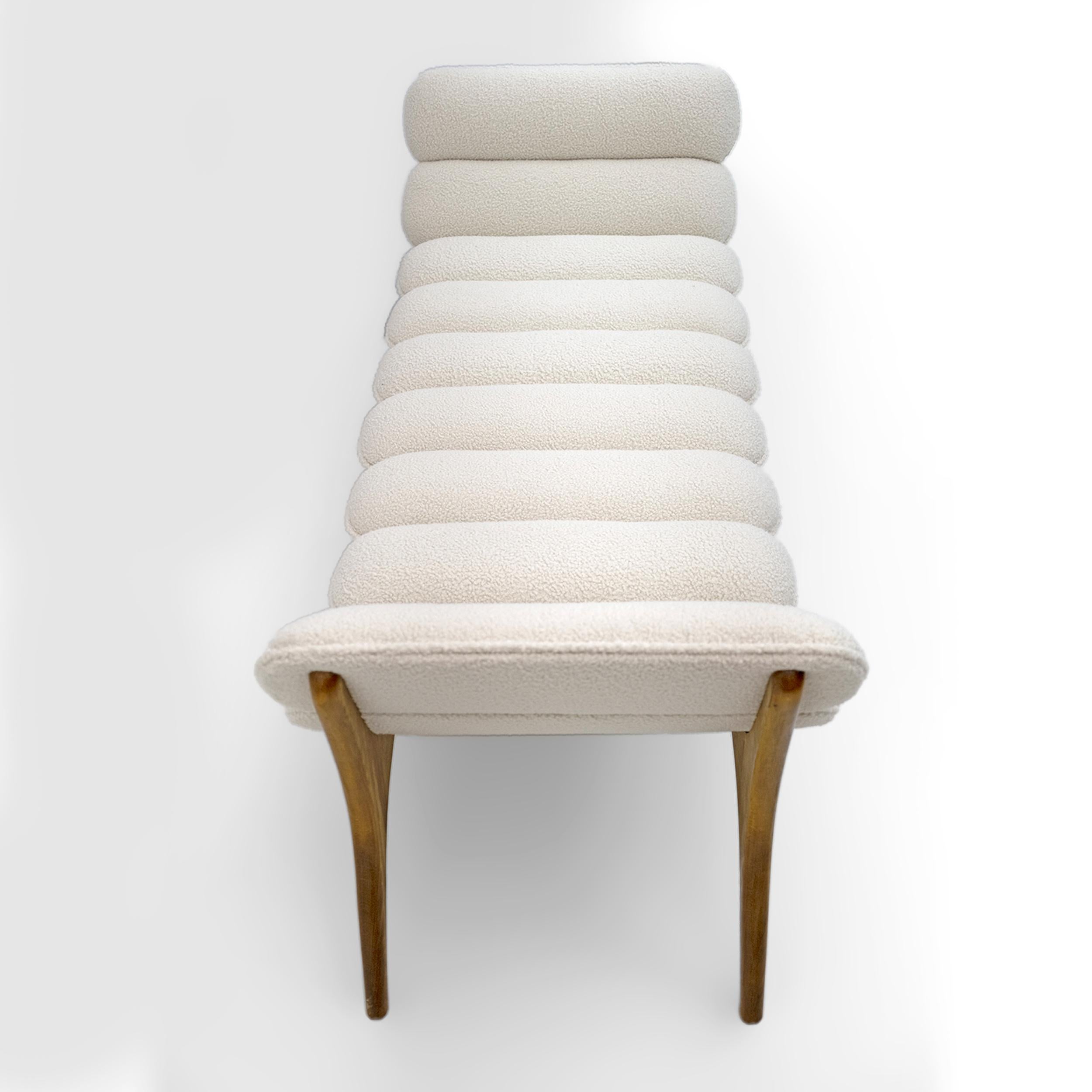 Chaise longue de nogal Adrian Pearsall, moderno de mediados de siglo, de Craft Associates Siglo XXI y contemporáneo en venta