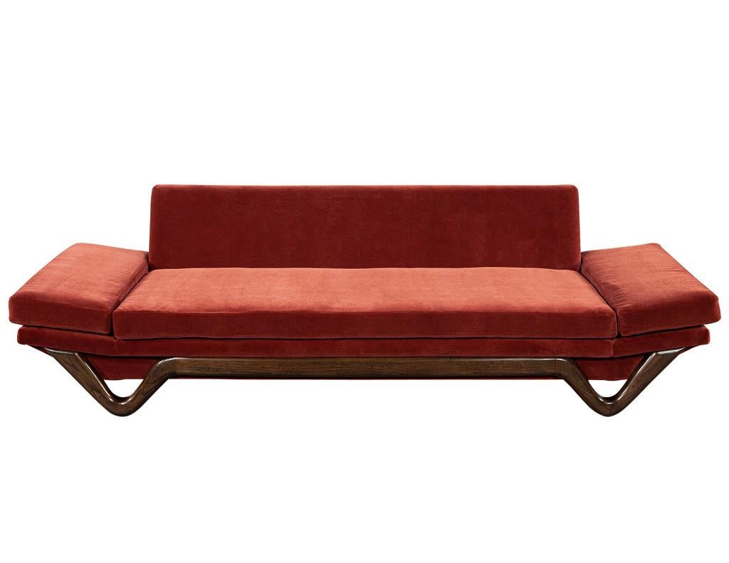 Adrian Pearsall Mid-Century Modern Walnut Gondola Sofa For Sale 1