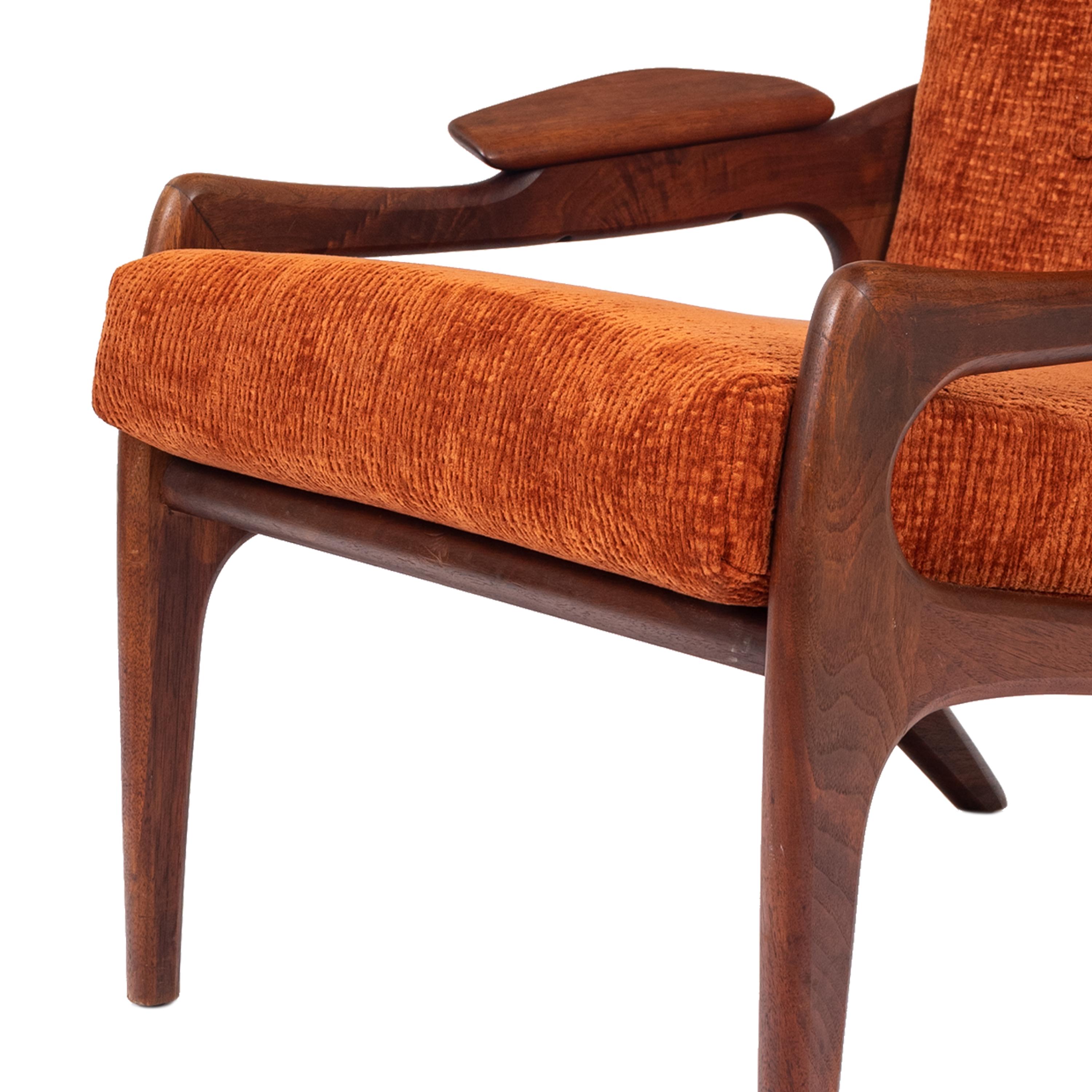 Adrian Pearsall Mid-Century Modern Walnut Lounge Armchair Craft Associates, 1960 7