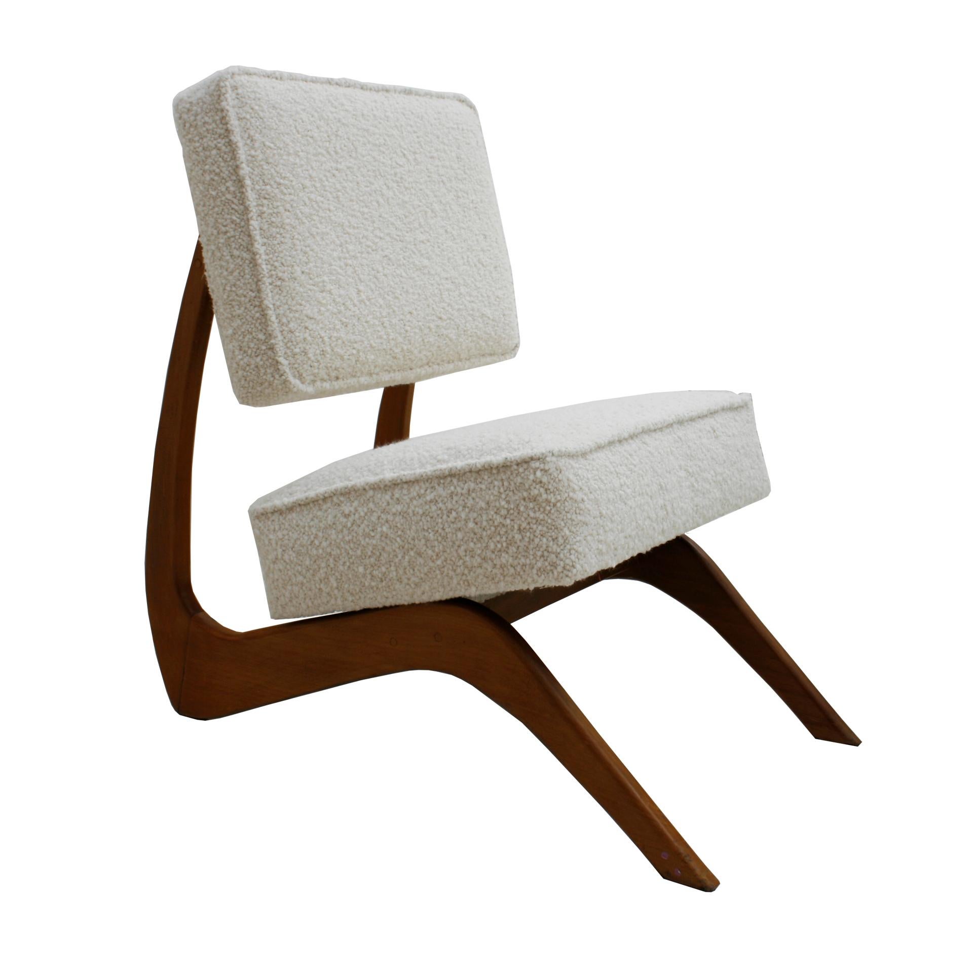 Pair of lounge chairs designed by America designer Adrian Pearsall (born 1925, Trumansburg, New York - died in Pennsylvania 2011) was a talented architect and furniture designer.
The structure of this lounge cocktail-chairs is made of walnut wood in