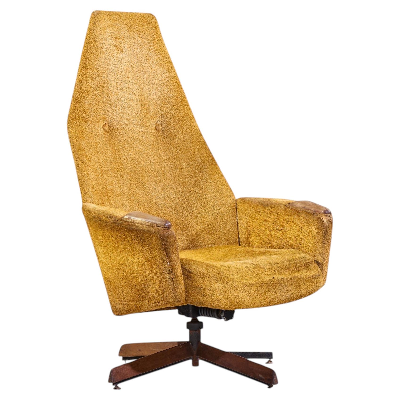 Fauteuil pivotant « Mid Century » d'Adrian Pearsall en vente