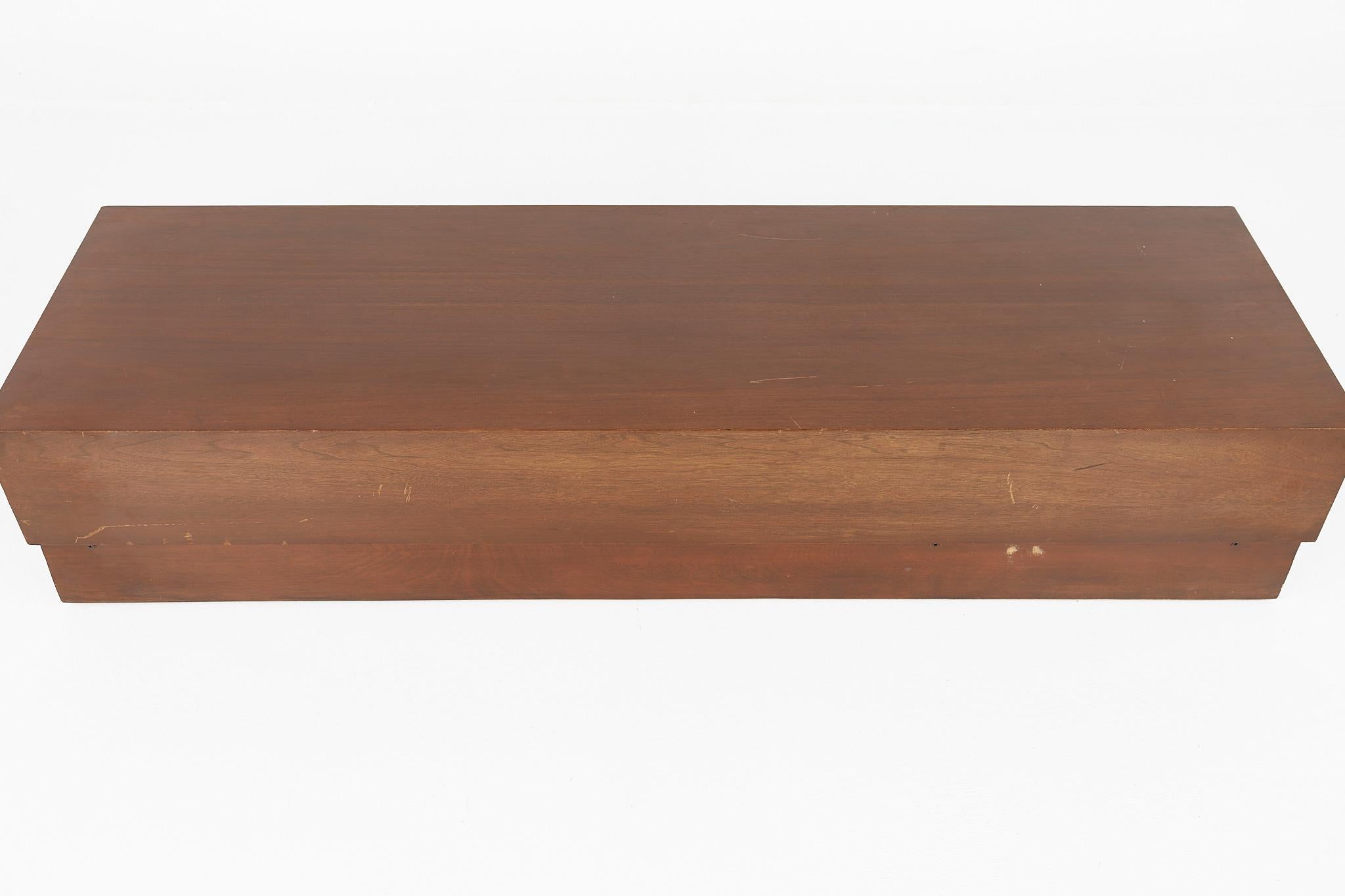 Adrian Pearsall Mid Century Walnut Coffee Table For Sale 4