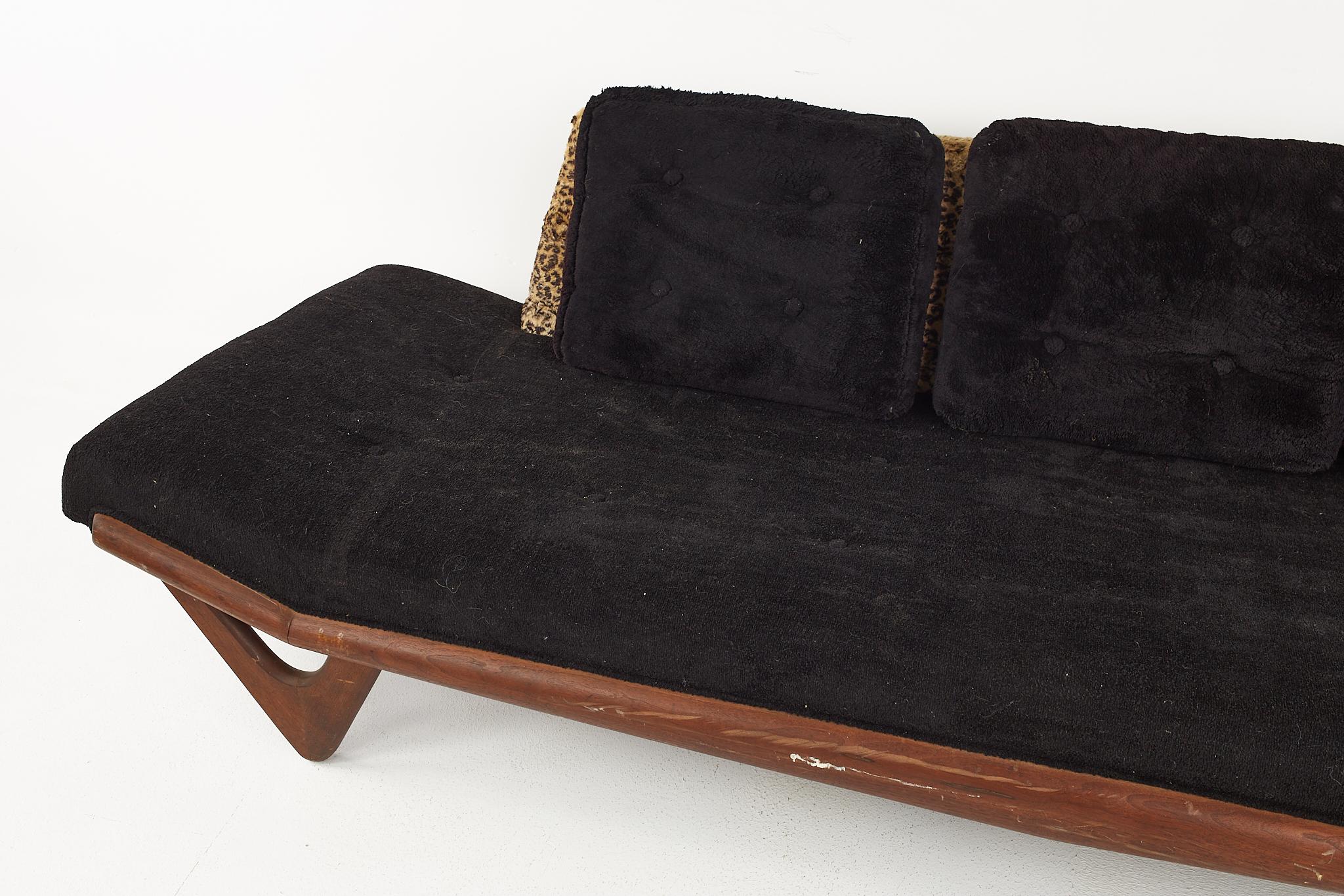 Adrian Pearsall Mid Century Walnut Gondola Sofa For Sale 2
