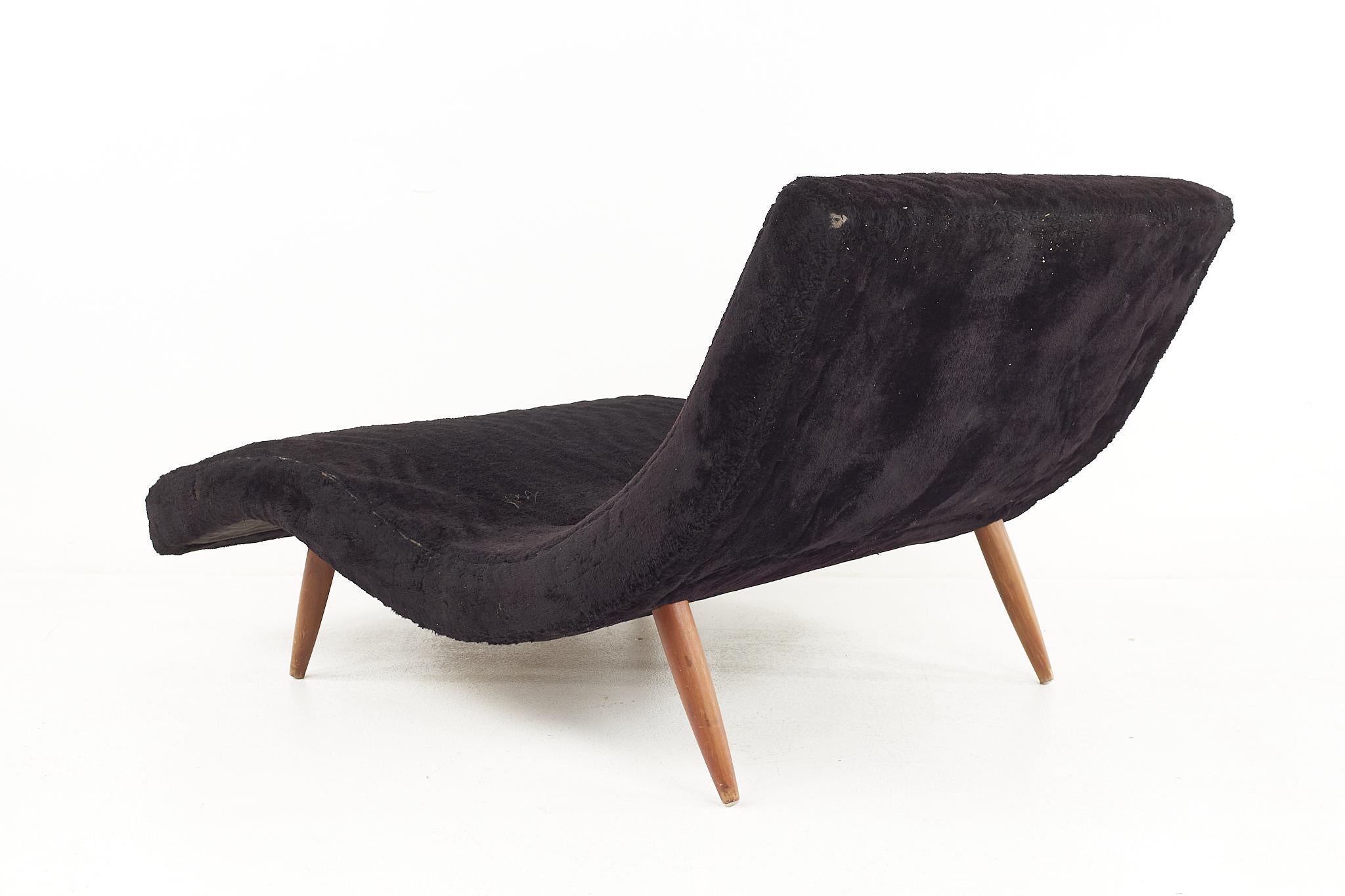 Adrian Pearsall Mid Century Wave Chaise Lounge Chair In Good Condition In Countryside, IL
