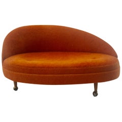 Adrian Pearsall Oval / Egg Pop 1970s Chaise Lounge on Castors