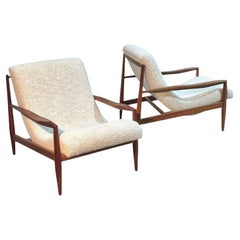 Adrian Pearsall Pair Scoop Lounge Chairs for Craft Associates, Inc., 1960