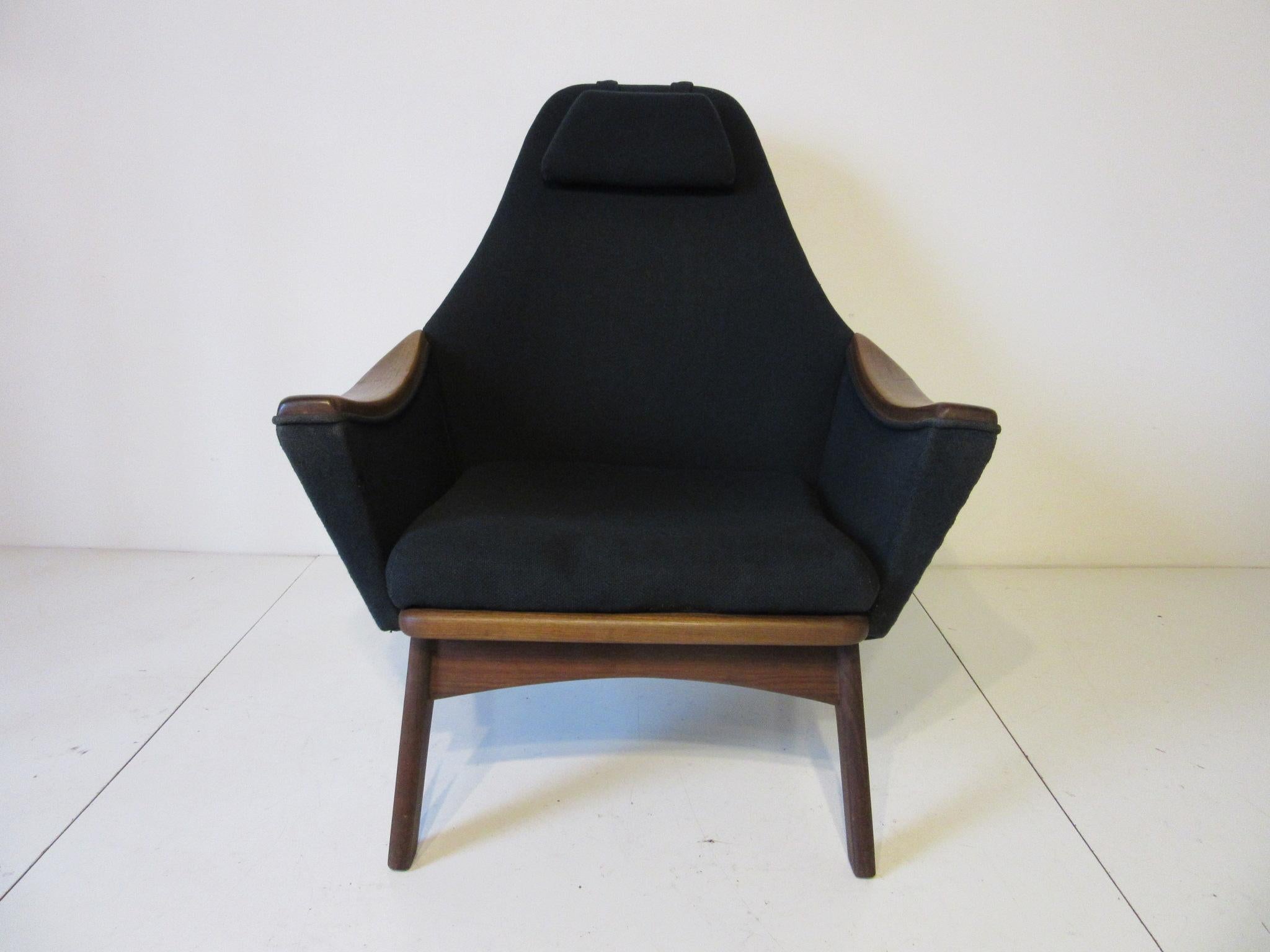 Mid-Century Modern Adrian Pearsall Papa Bear Styled Lounge Chair