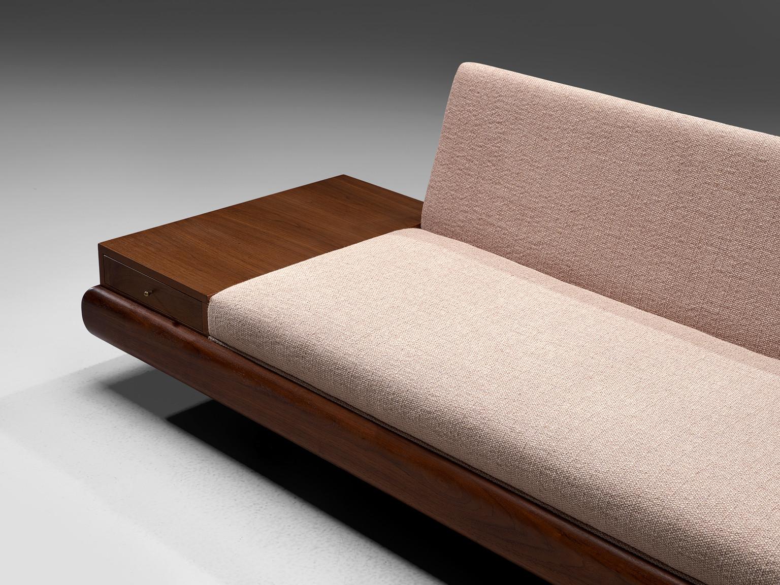 Adrian Pearsall Platform '1709S' Sofa in Walnut and Light Pink Upholstery  In Good Condition In Waalwijk, NL
