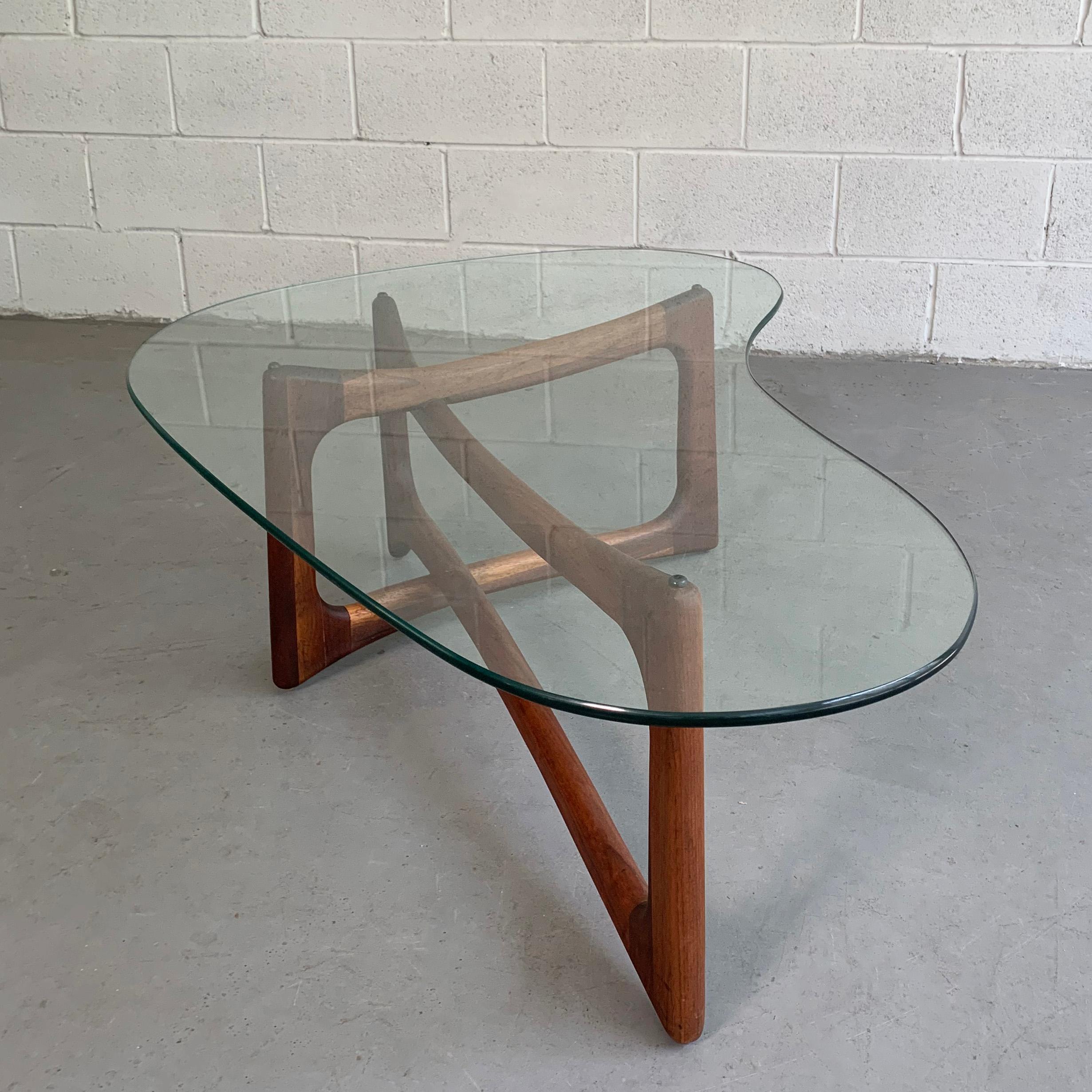 Mid-Century Modern, biomorphic coffee table by Adrian Pearsall for Crafts Associates features a sculptural 