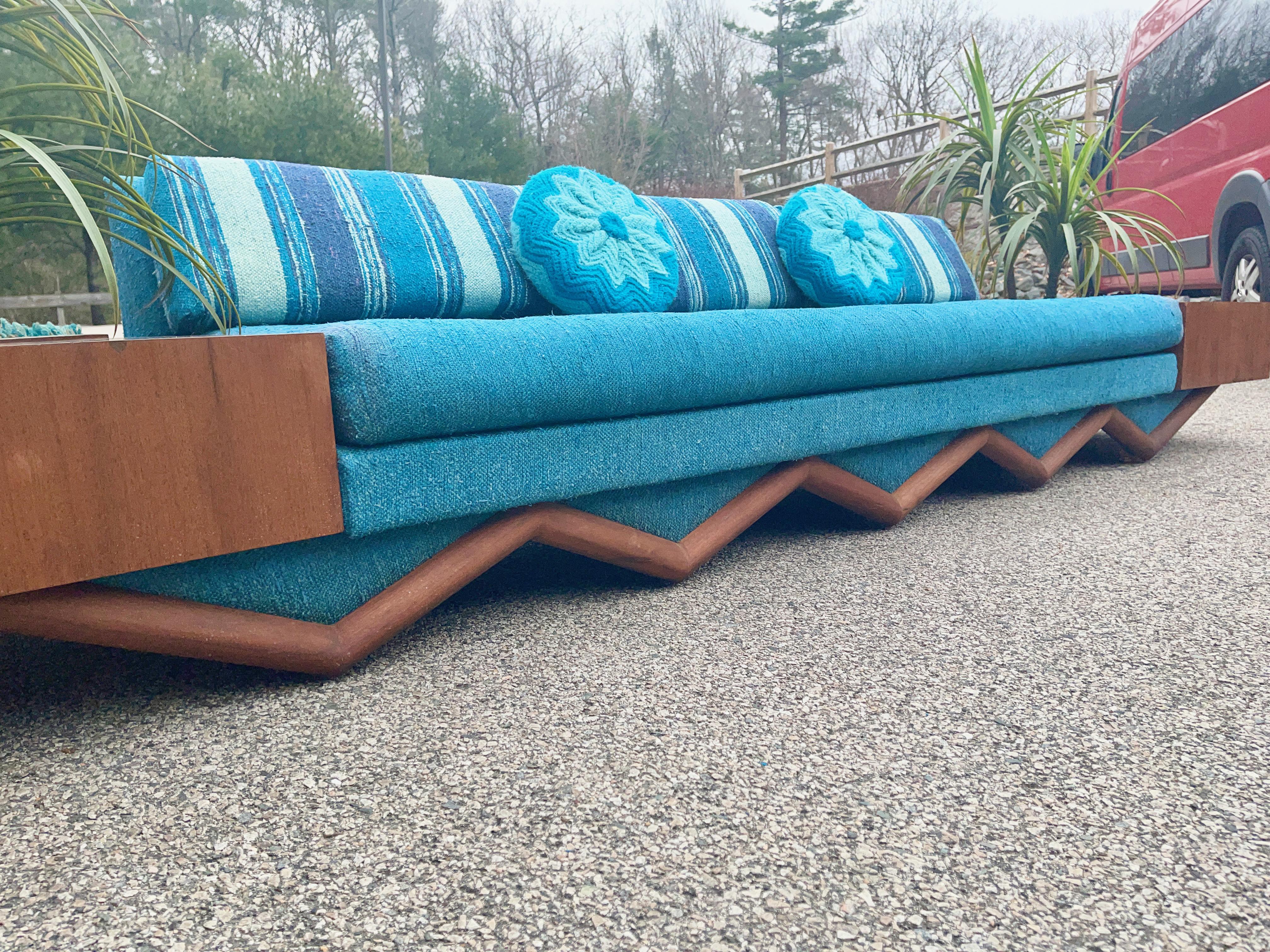 Adrian Pearsall Sculptural Walnut Zig Zag Sofa 9