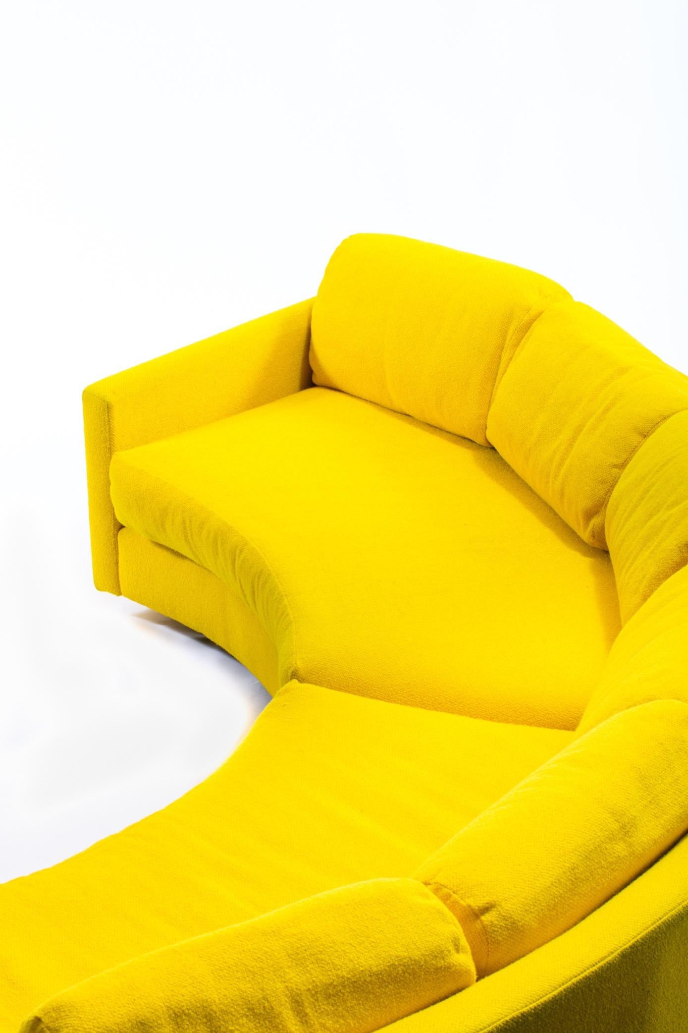 Adrian Pearsall Gelbes halbkugelförmiges Sofa im Pit-Stil, 3 Teile, sechsteilig im Zustand „Gut“ im Angebot in Saint Louis, MO