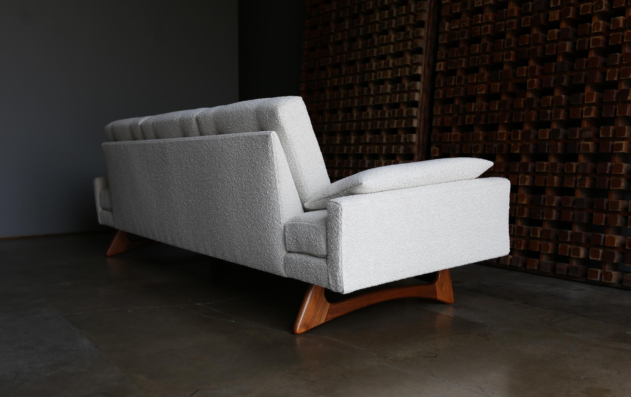Mid-Century Modern Adrian Pearsall Sofa for Craft Associates, circa 1965